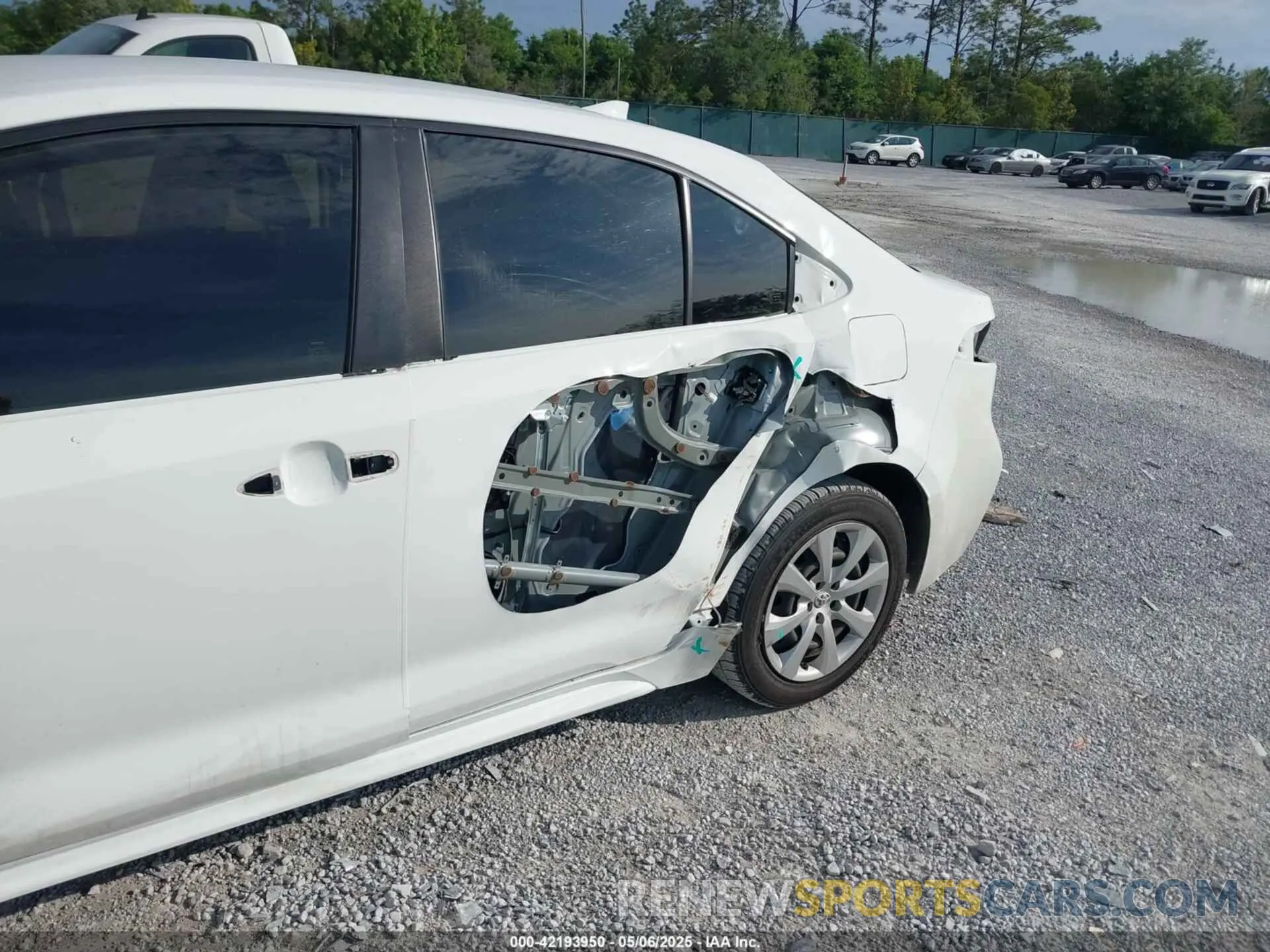6 fotografías del automóvil dañado JTDEPMAE9MJ171204 TOYOTA COROLLA 2021