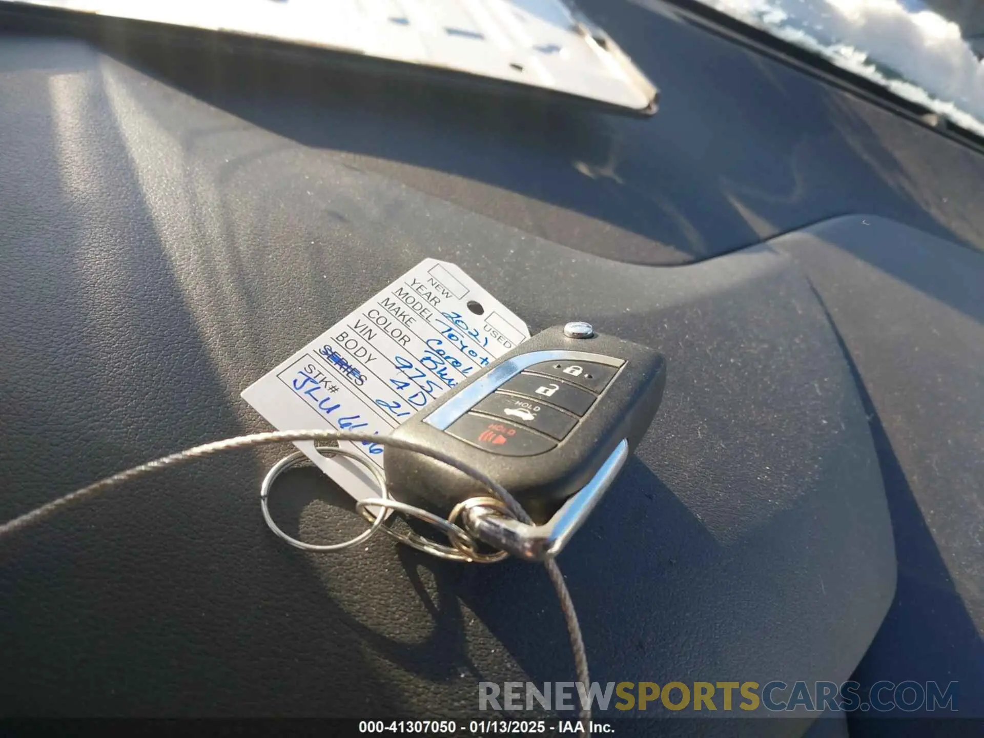 11 fotografías del automóvil dañado JTDEPMAE9MJ189752 TOYOTA COROLLA 2021