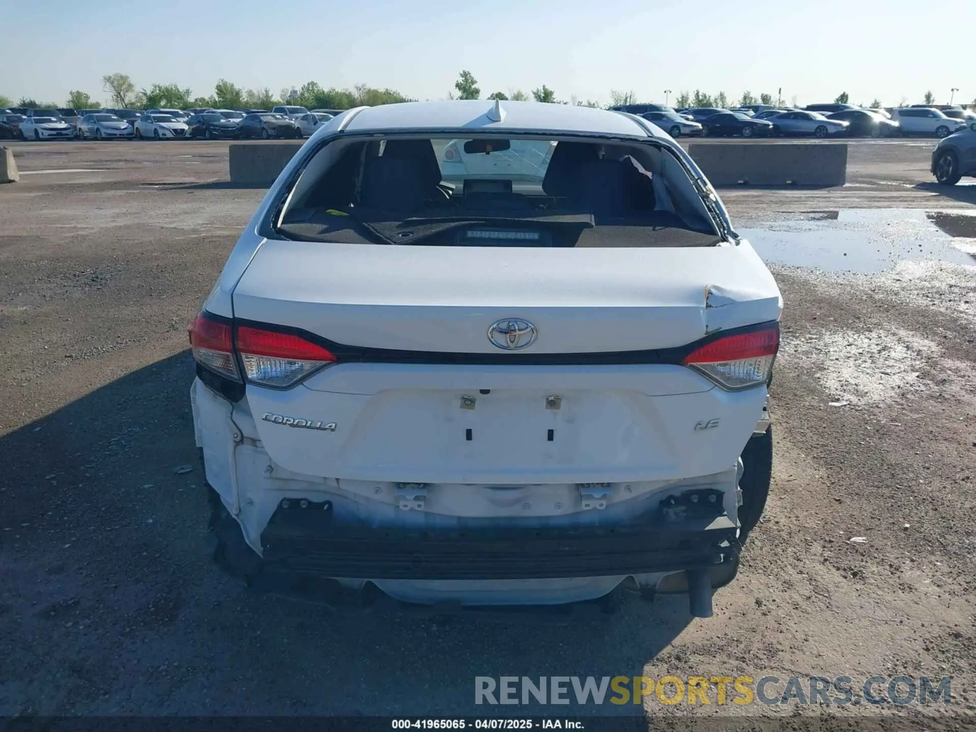 17 fotografías del automóvil dañado JTDEPMAEXMJ118706 TOYOTA COROLLA 2021
