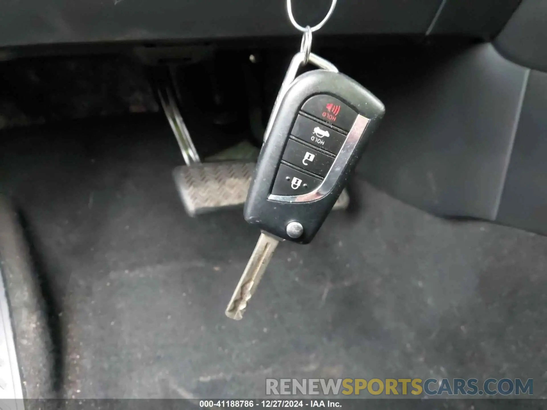 11 fotografías del automóvil dañado JTDEPMAEXMJ124120 TOYOTA COROLLA 2021