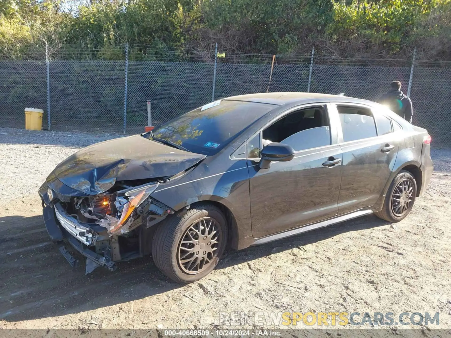 2 fotografías del automóvil dañado JTDEPMAEXMJ134498 TOYOTA COROLLA 2021