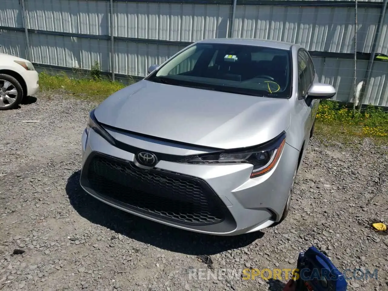 2 fotografías del automóvil dañado JTDEPMAEXMJ146831 TOYOTA COROLLA 2021