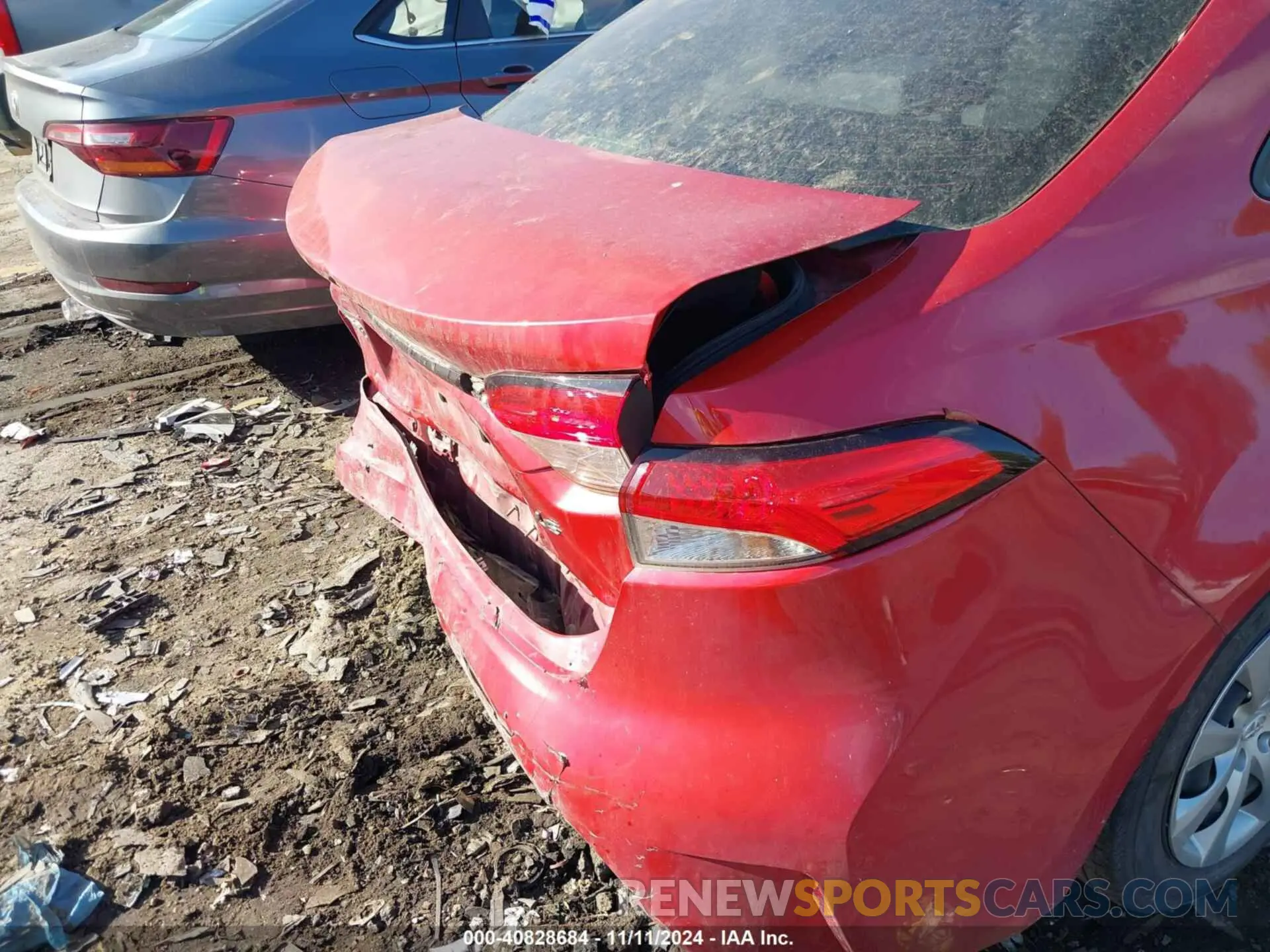 20 fotografías del automóvil dañado JTDEPMAEXMJ182213 TOYOTA COROLLA 2021