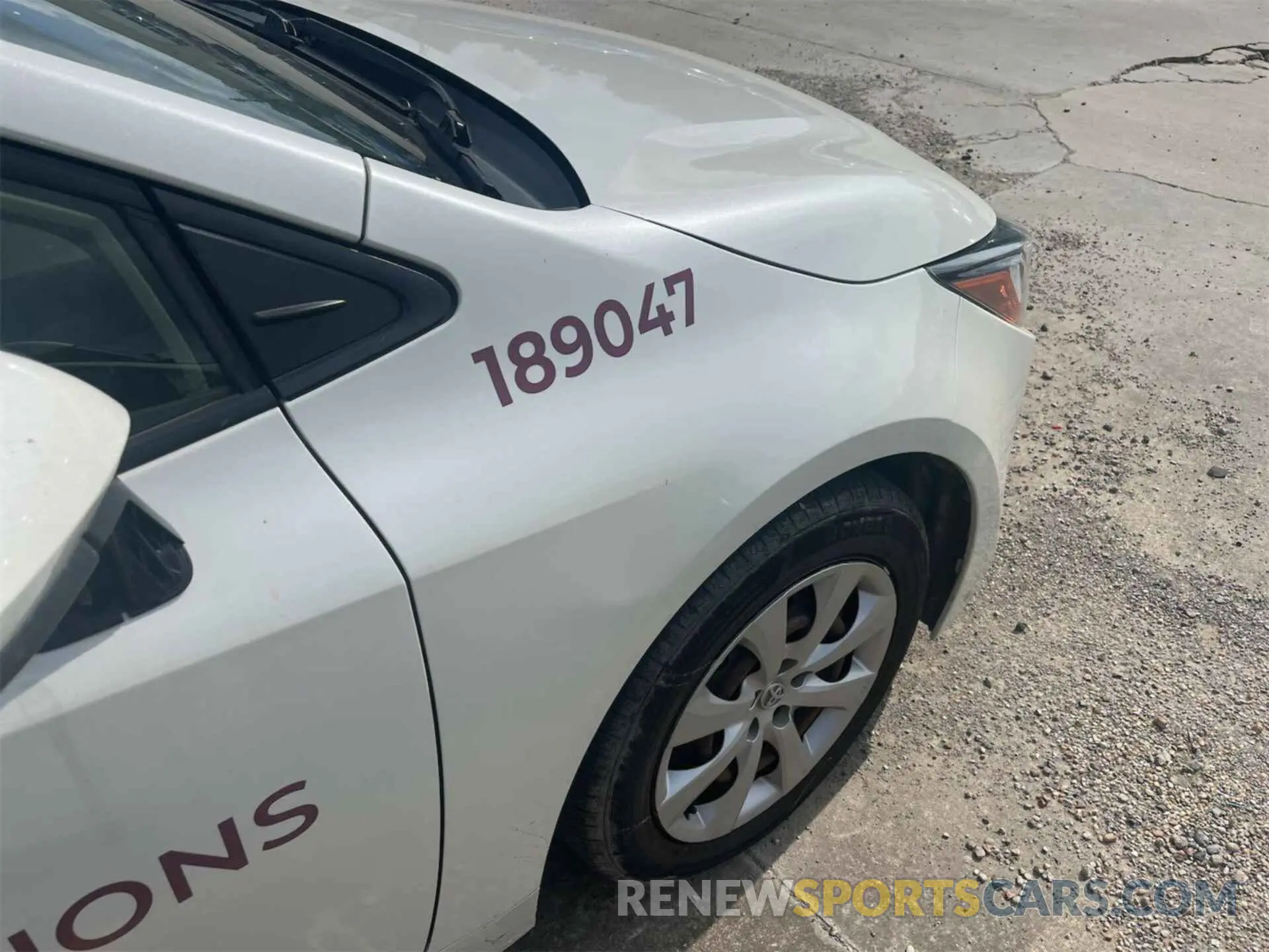 12 fotografías del automóvil dañado JTDEPMAEXMJ189047 TOYOTA COROLLA 2021