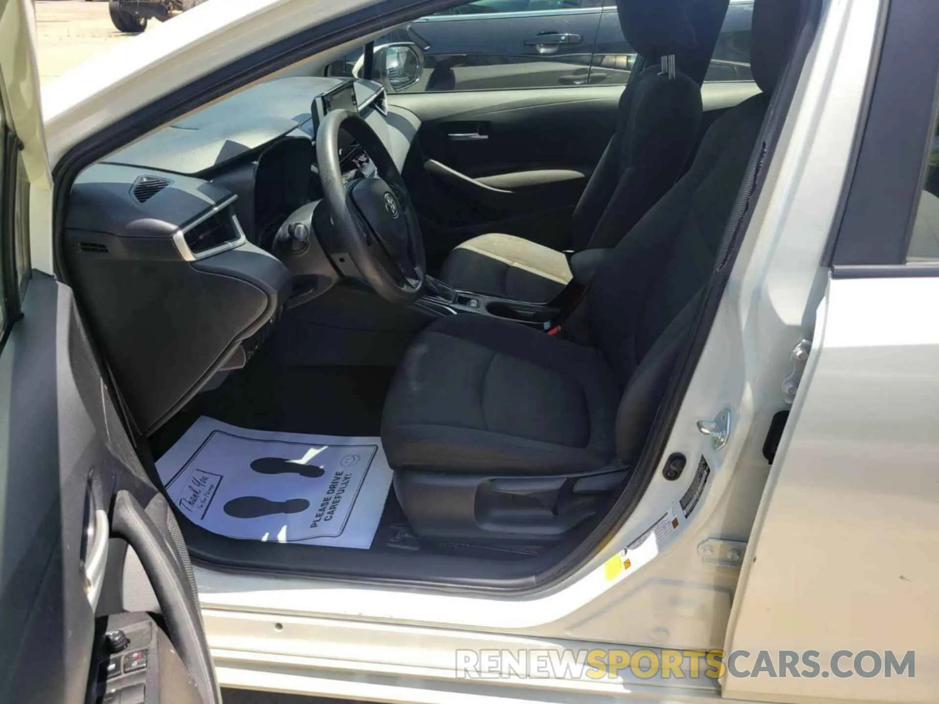 35 fotografías del automóvil dañado JTDEPMAEXMJ189047 TOYOTA COROLLA 2021