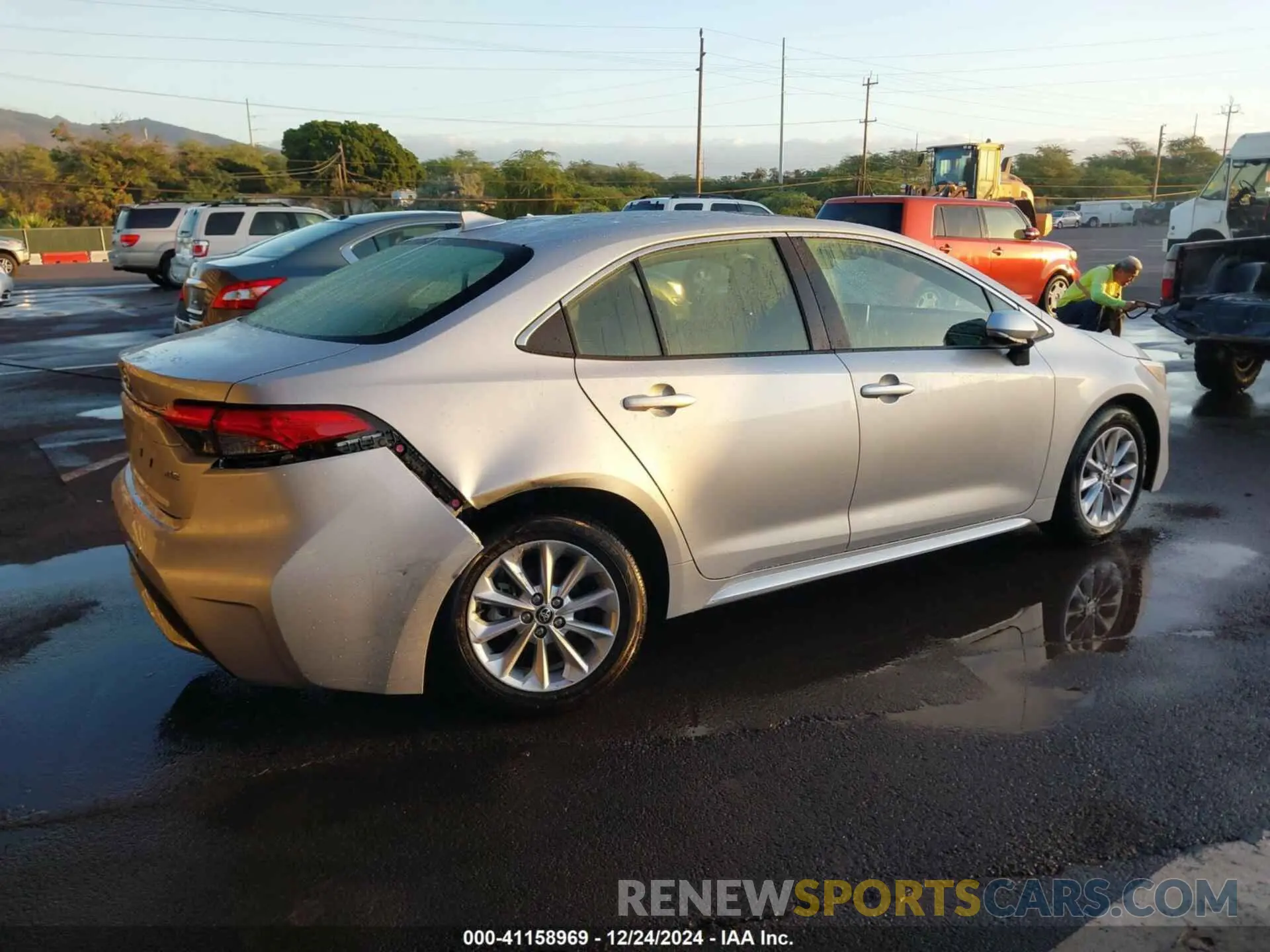 4 fotografías del automóvil dañado JTDFPMAE1MJ188633 TOYOTA COROLLA 2021