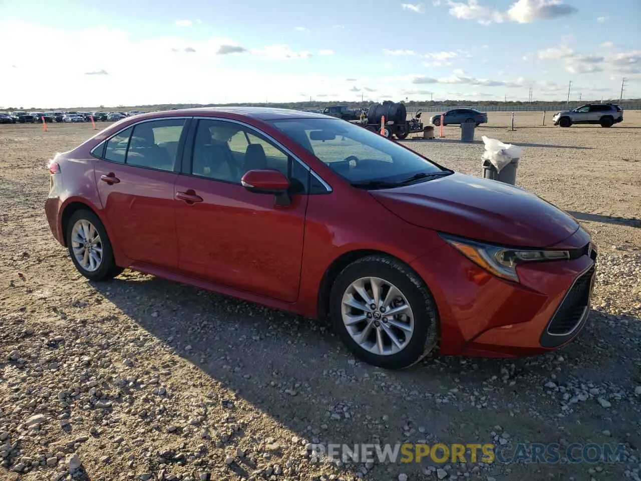 4 fotografías del automóvil dañado JTDFPMAE5MJ182348 TOYOTA COROLLA 2021