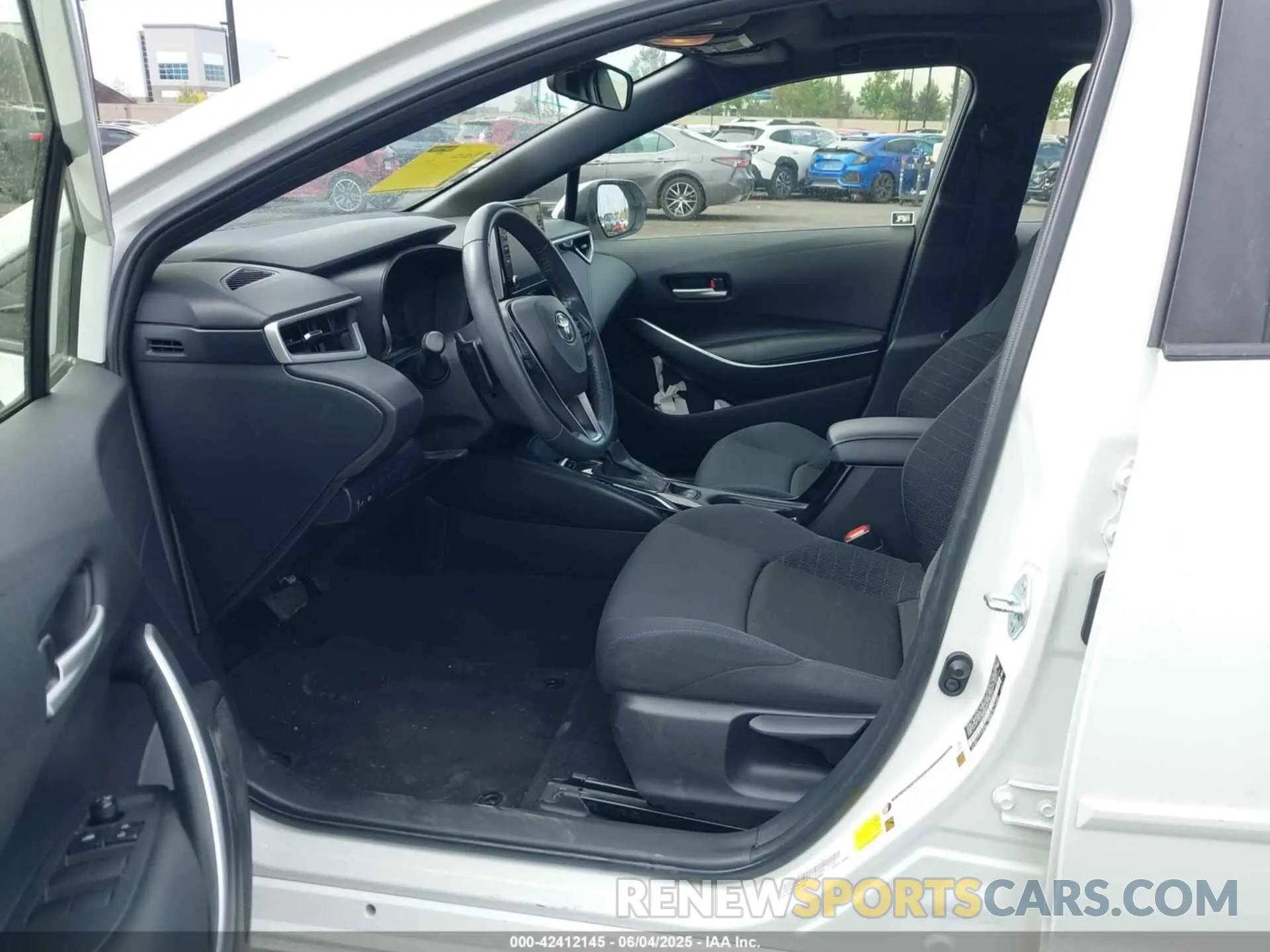 5 fotografías del automóvil dañado JTDP4MCE2MJ063621 TOYOTA COROLLA 2021