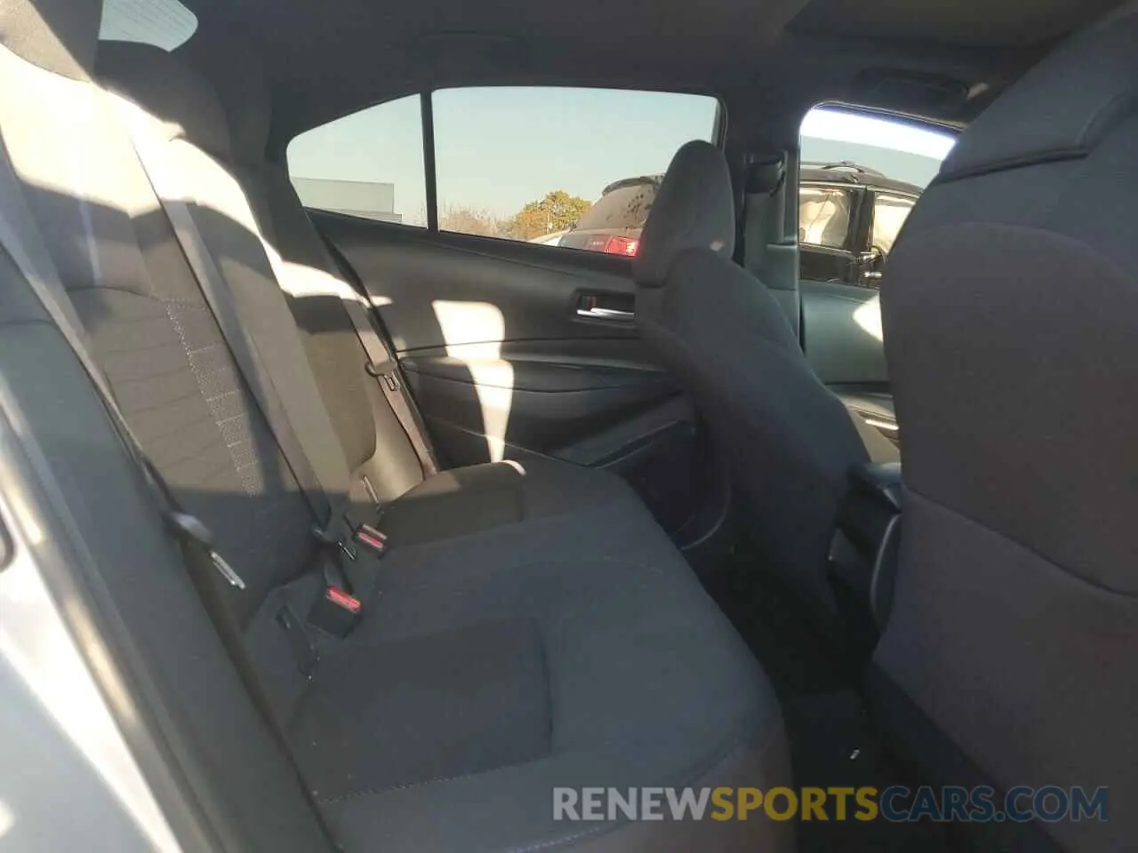 10 fotografías del automóvil dañado JTDP4MCE3MJ058279 TOYOTA COROLLA 2021