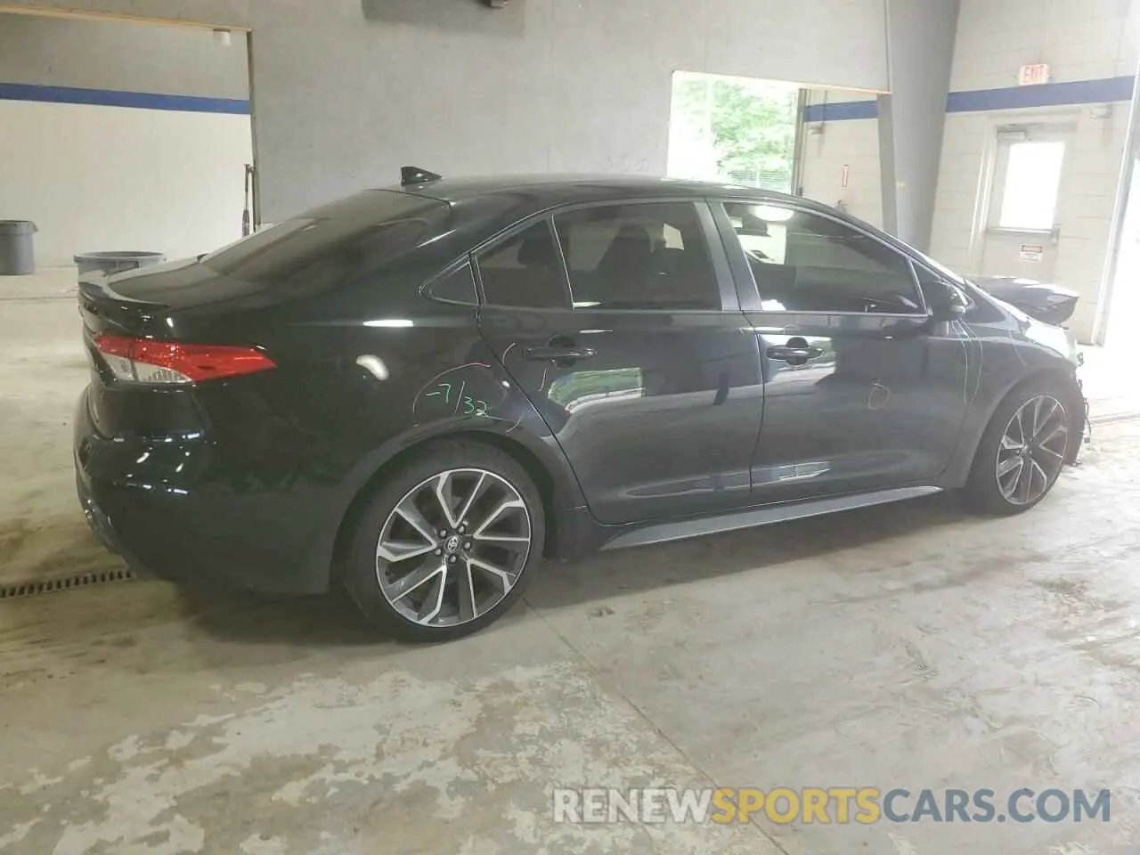3 fotografías del automóvil dañado JTDP4MCE6MJ058826 TOYOTA COROLLA 2021