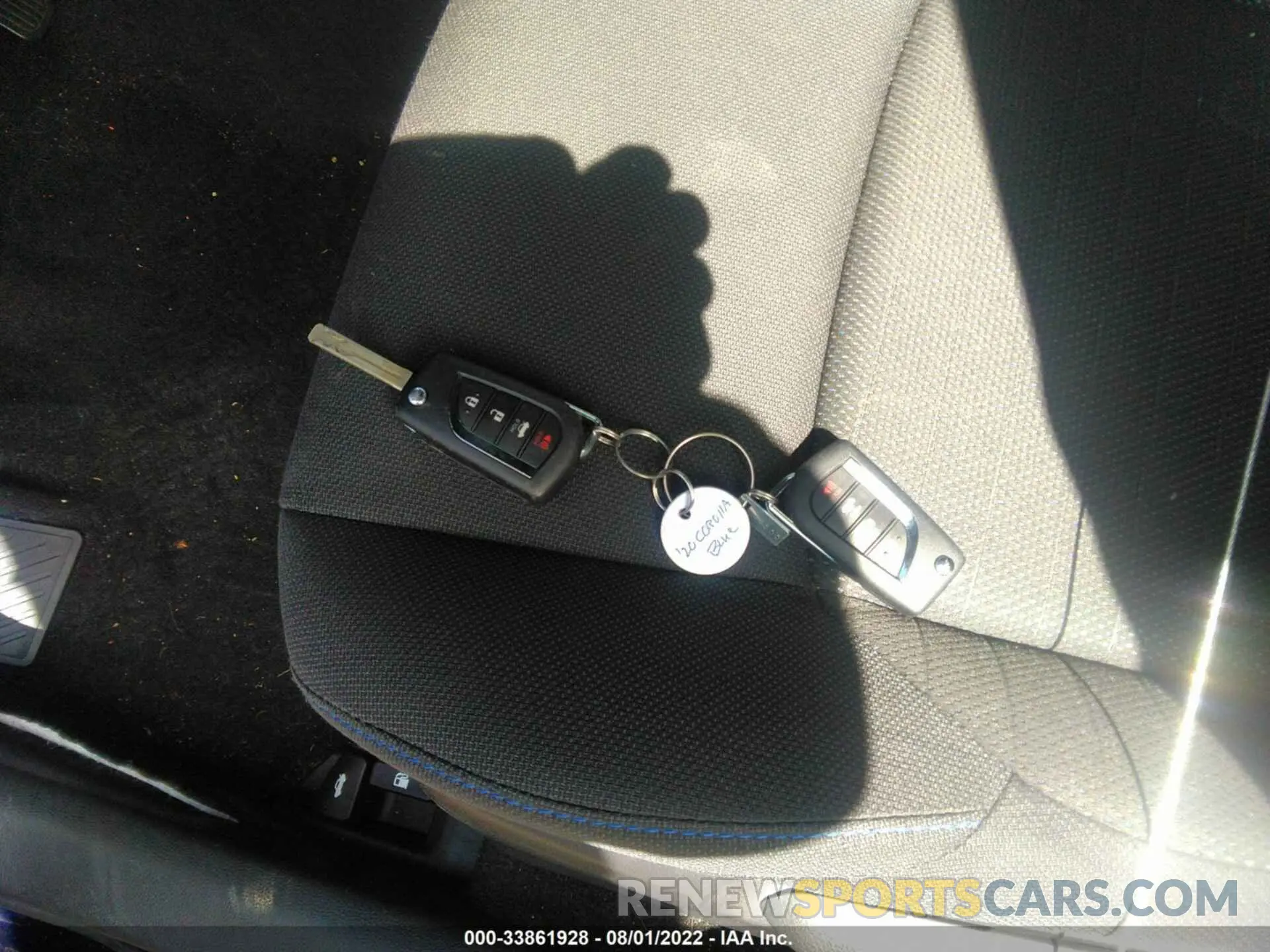 11 fotografías del automóvil dañado JTDS4MCE2MJ053875 TOYOTA COROLLA 2021