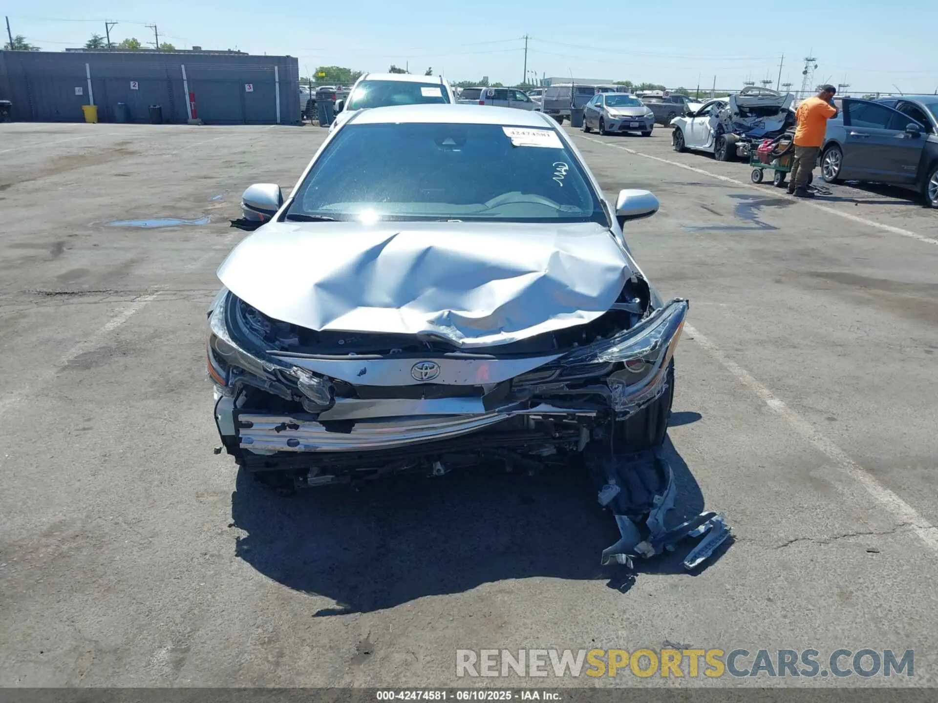 13 fotografías del automóvil dañado JTDS4MCE2MJ059885 TOYOTA COROLLA 2021
