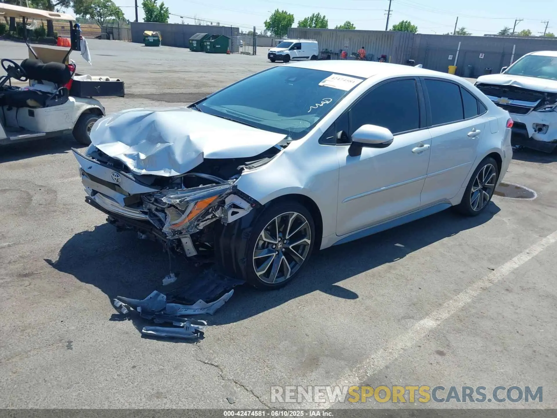 2 fotografías del automóvil dañado JTDS4MCE2MJ059885 TOYOTA COROLLA 2021
