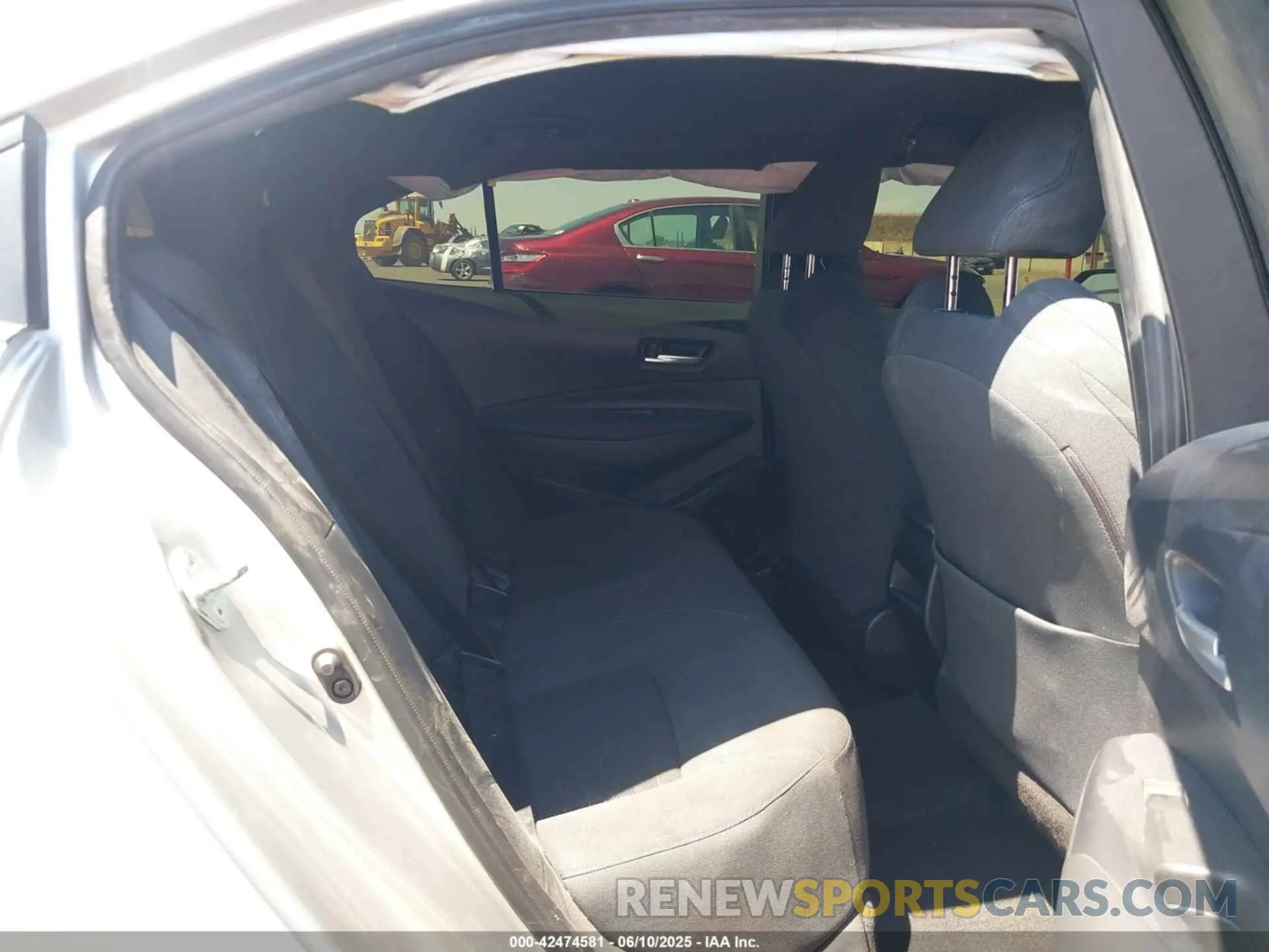 8 fotografías del automóvil dañado JTDS4MCE2MJ059885 TOYOTA COROLLA 2021