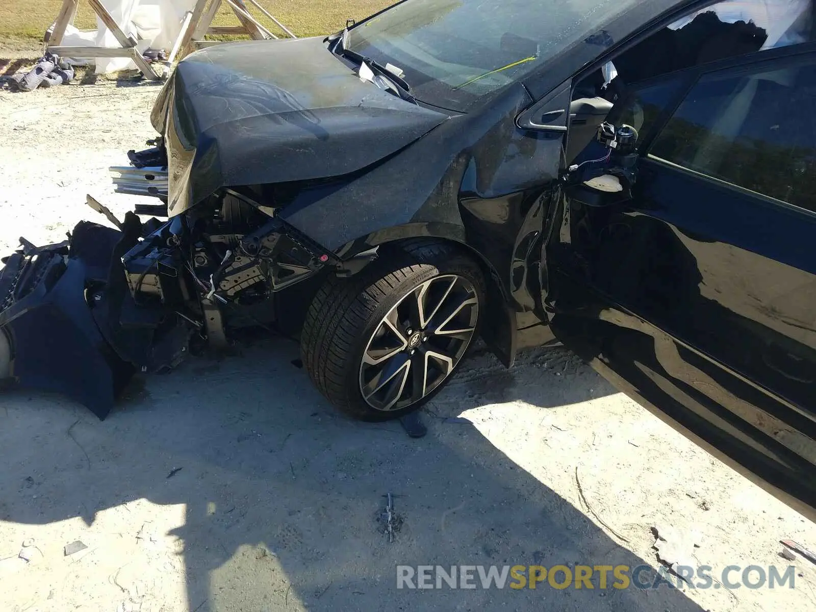 9 fotografías del automóvil dañado JTDS4MCE2MJ060647 TOYOTA COROLLA 2021