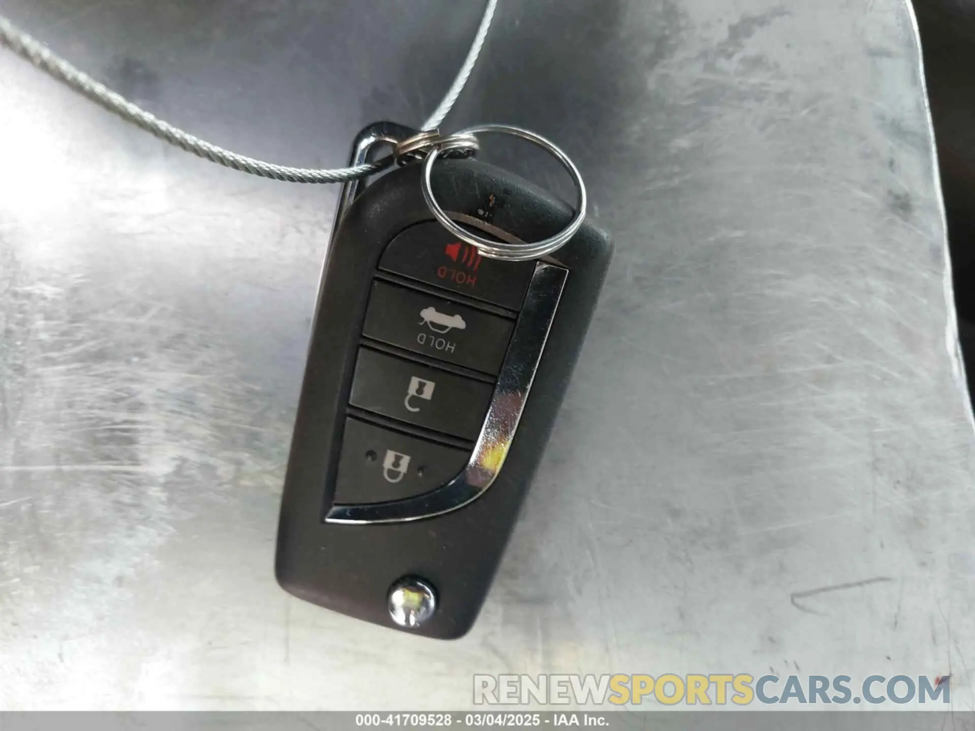 11 fotografías del automóvil dañado JTDS4MCE4MJ063503 TOYOTA COROLLA 2021