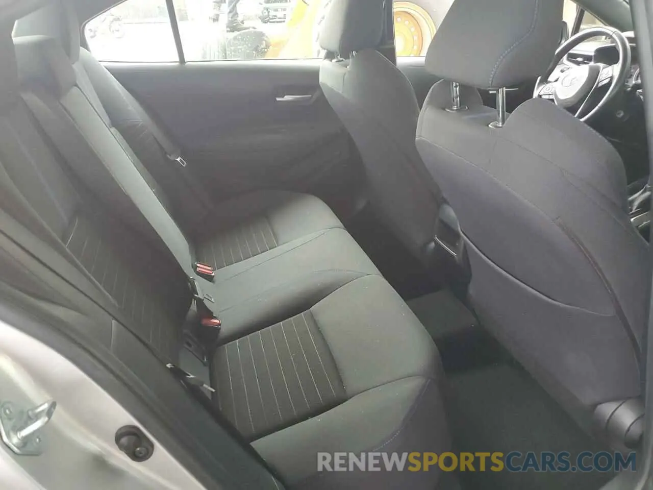 10 fotografías del automóvil dañado JTDS4MCE4MJ067826 TOYOTA COROLLA 2021