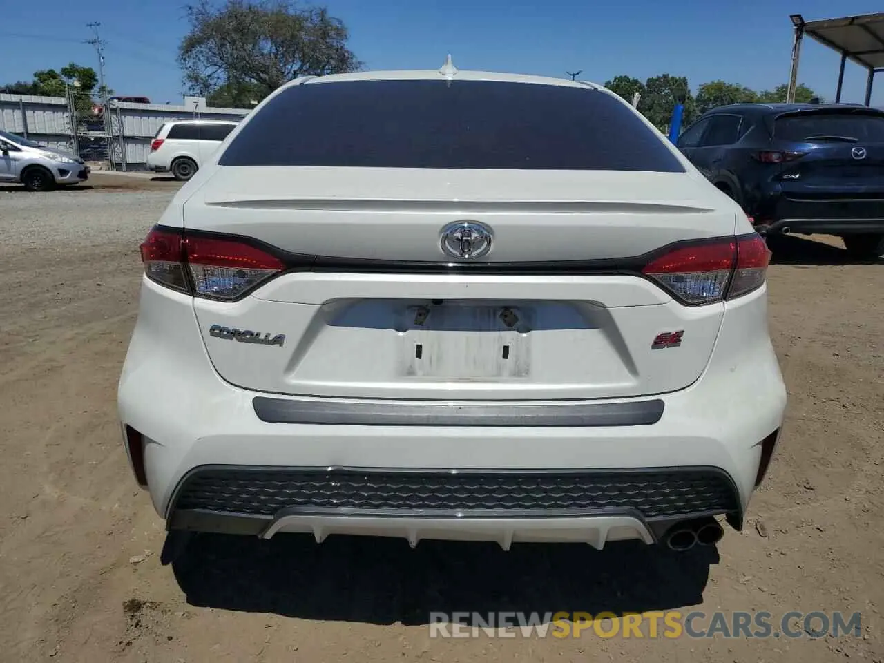 6 fotografías del automóvil dañado JTDS4MCE4MJ076235 TOYOTA COROLLA 2021