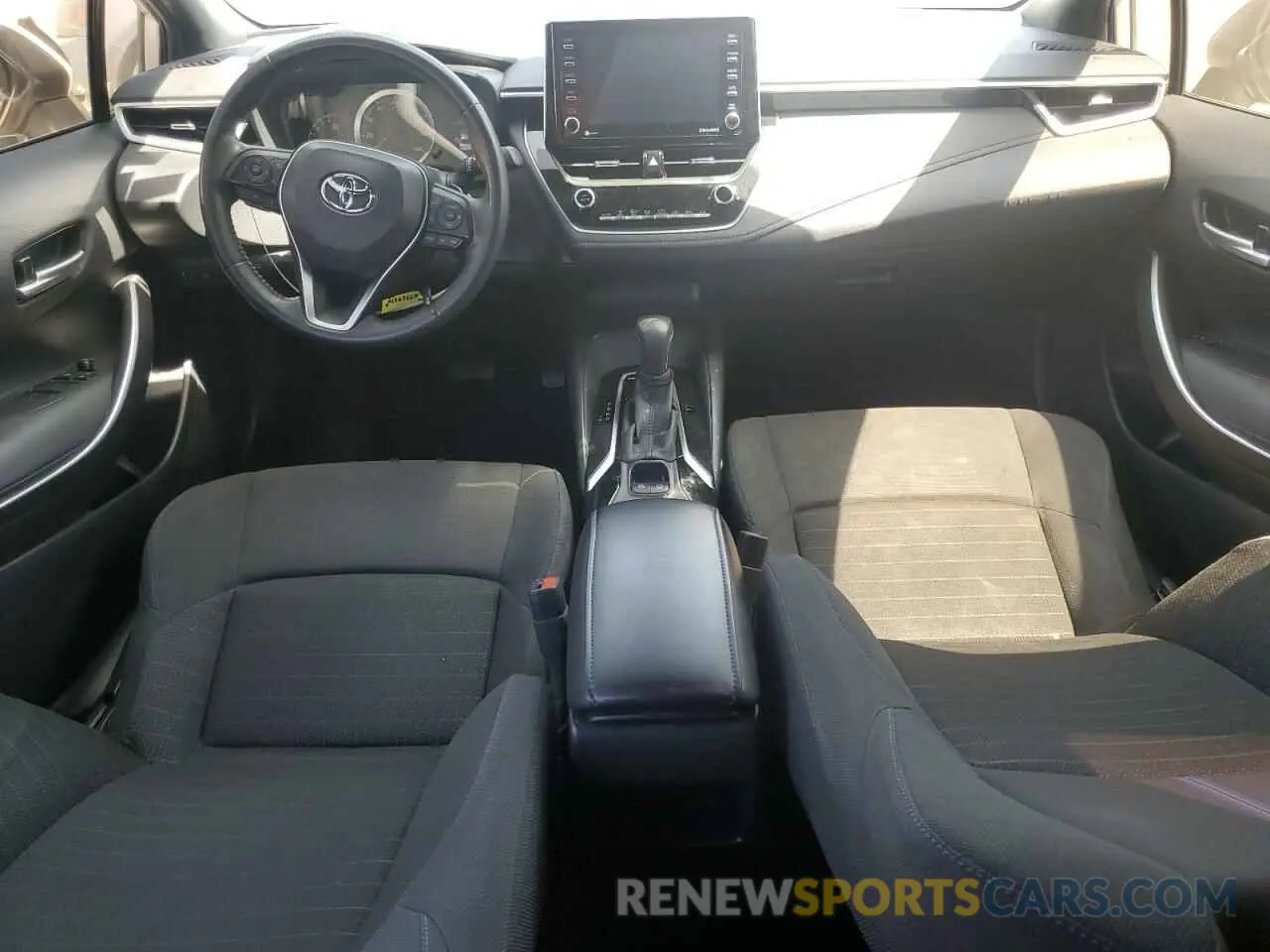 8 fotografías del automóvil dañado JTDS4MCE4MJ076235 TOYOTA COROLLA 2021