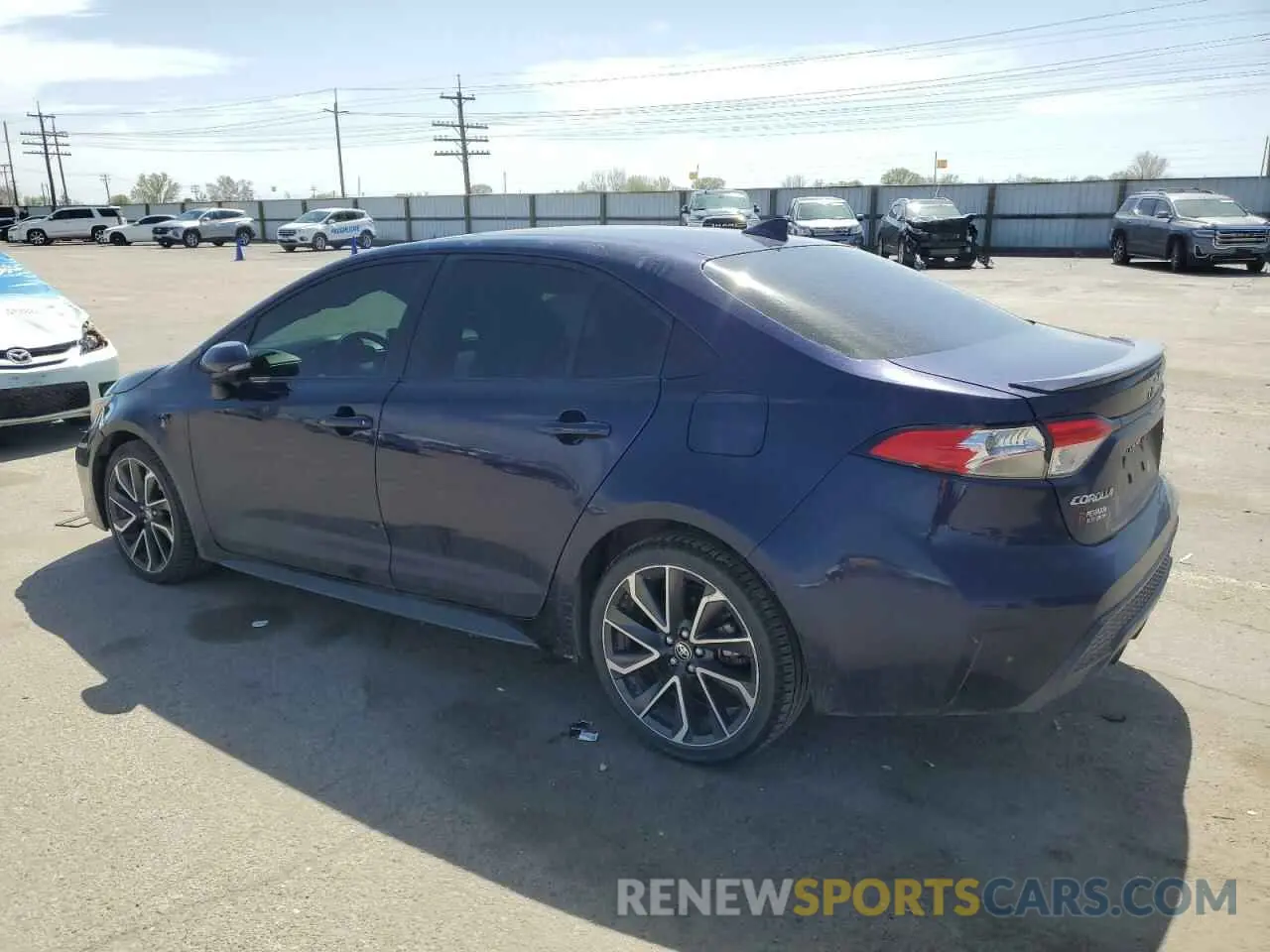 2 fotografías del automóvil dañado JTDS4MCE4MJ076588 TOYOTA COROLLA 2021