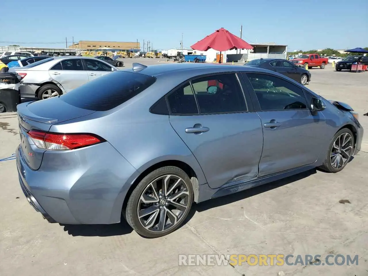 3 fotografías del automóvil dañado JTDS4MCE6MJ056259 TOYOTA COROLLA 2021