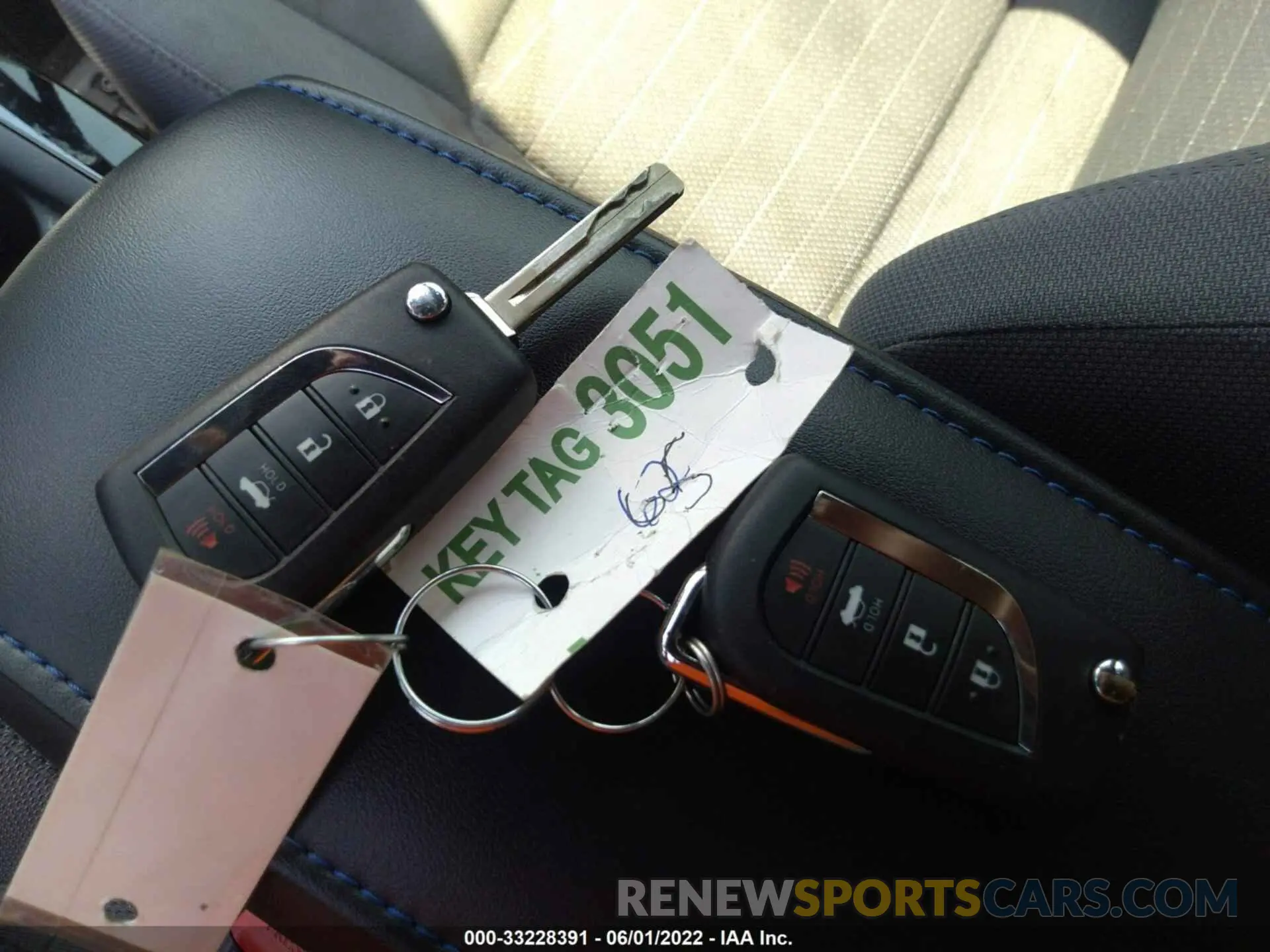 11 fotografías del automóvil dañado JTDS4MCE7MJ057906 TOYOTA COROLLA 2021