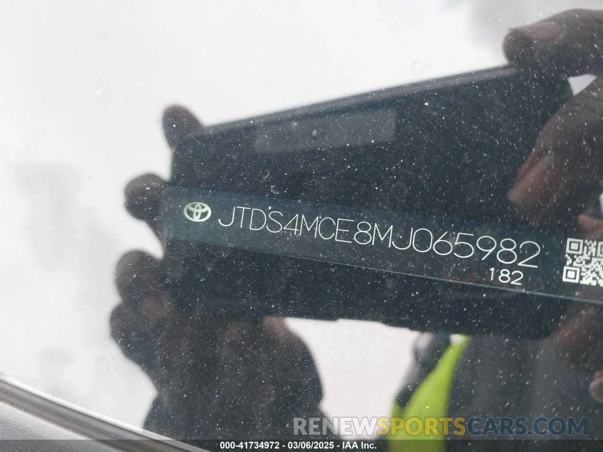9 fotografías del automóvil dañado JTDS4MCE8MJ065982 TOYOTA COROLLA 2021