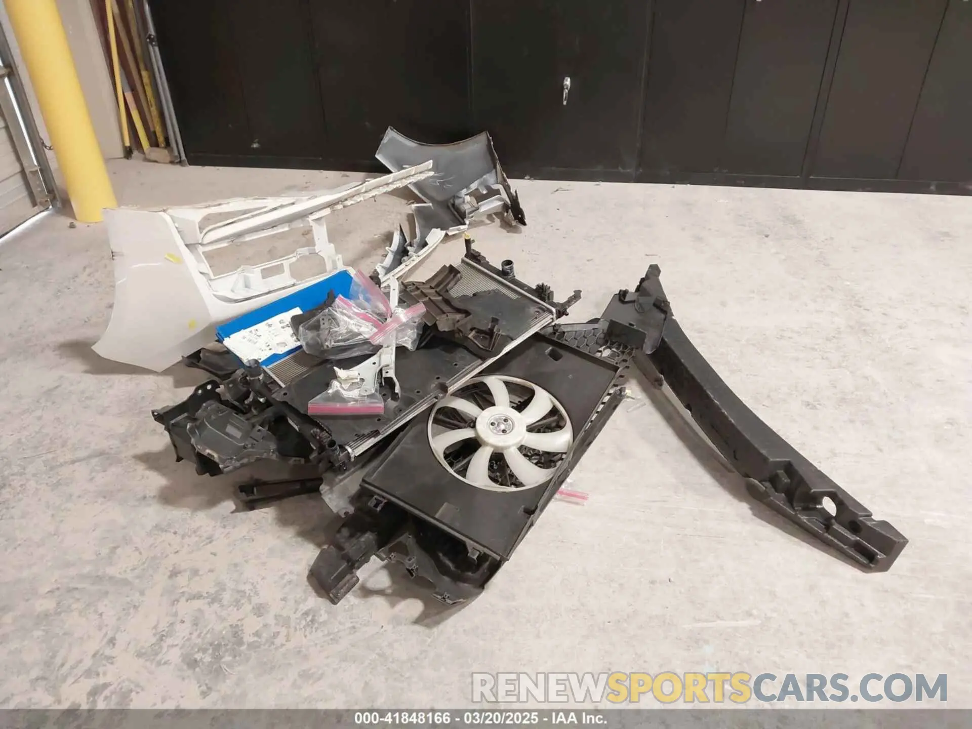 12 fotografías del automóvil dañado JTDS4MCE9MJ055445 TOYOTA COROLLA 2021
