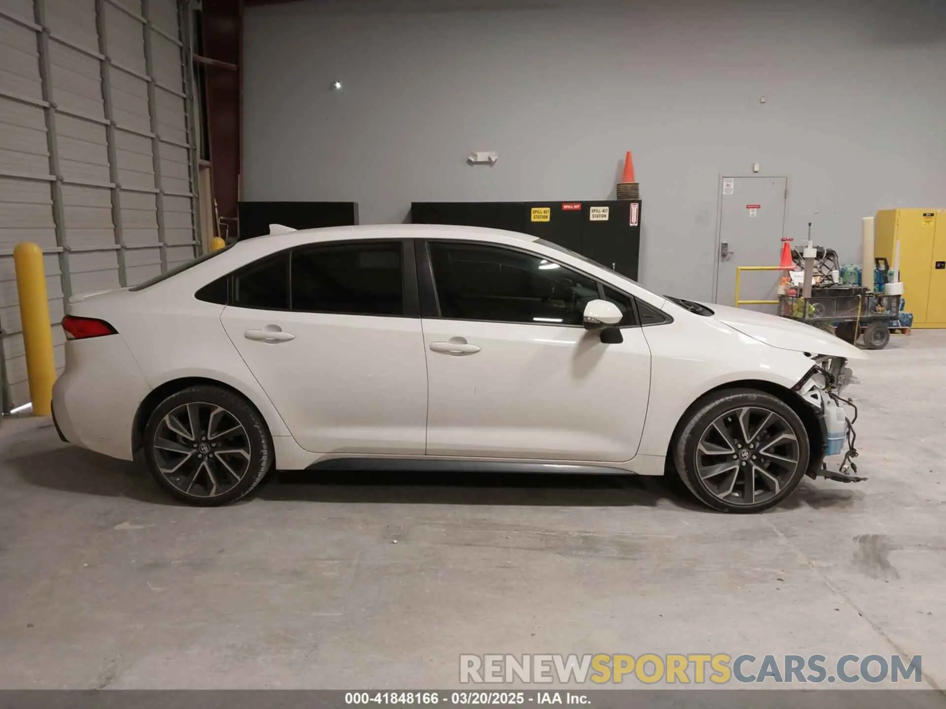 14 fotografías del automóvil dañado JTDS4MCE9MJ055445 TOYOTA COROLLA 2021