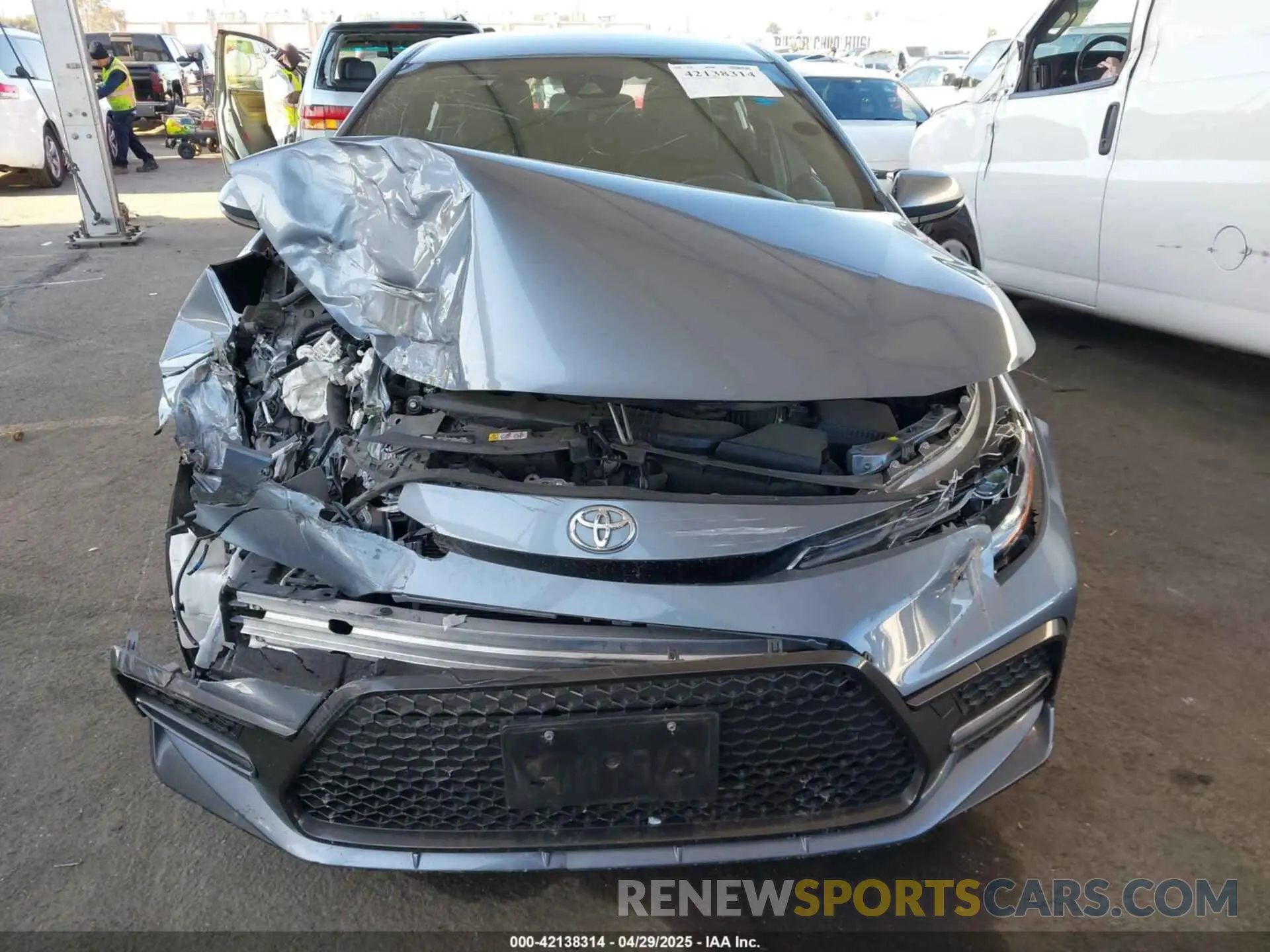 11 fotografías del automóvil dañado JTDS4MCE9MJ064310 TOYOTA COROLLA 2021