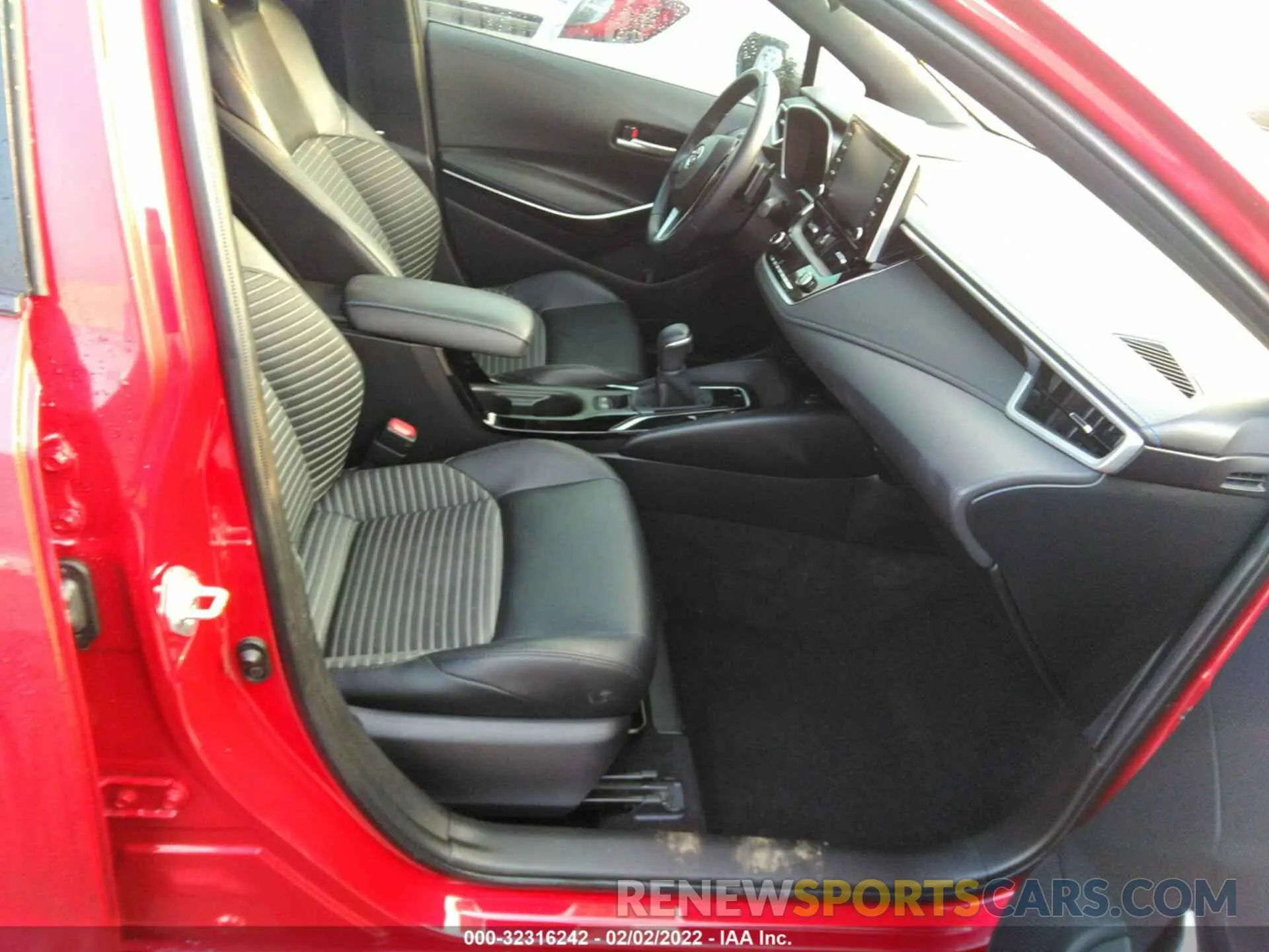 5 fotografías del automóvil dañado JTDT4MCE1MJ057887 TOYOTA COROLLA 2021