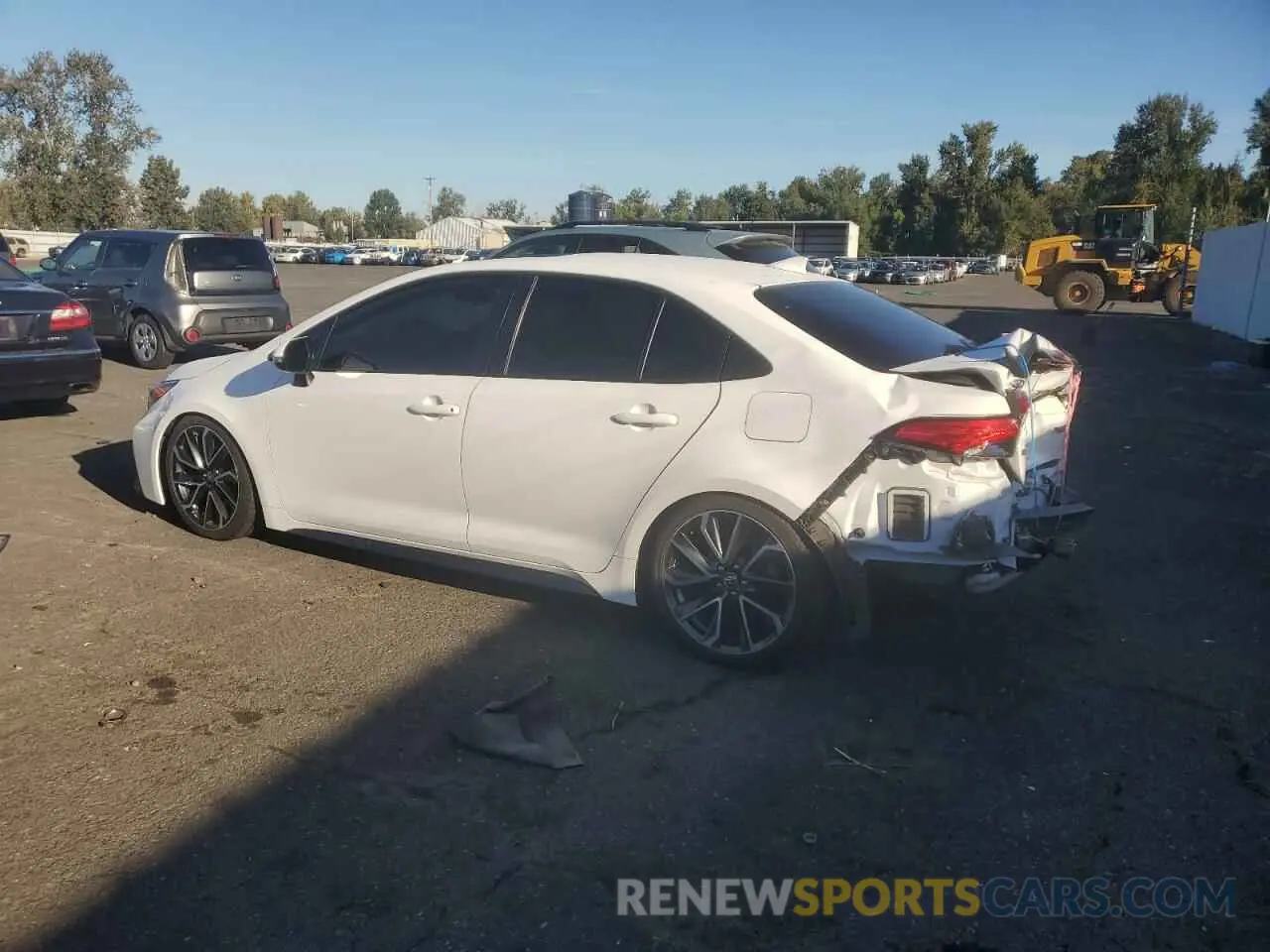 2 fotografías del automóvil dañado JTDT4MCE4MJ066969 TOYOTA COROLLA 2021