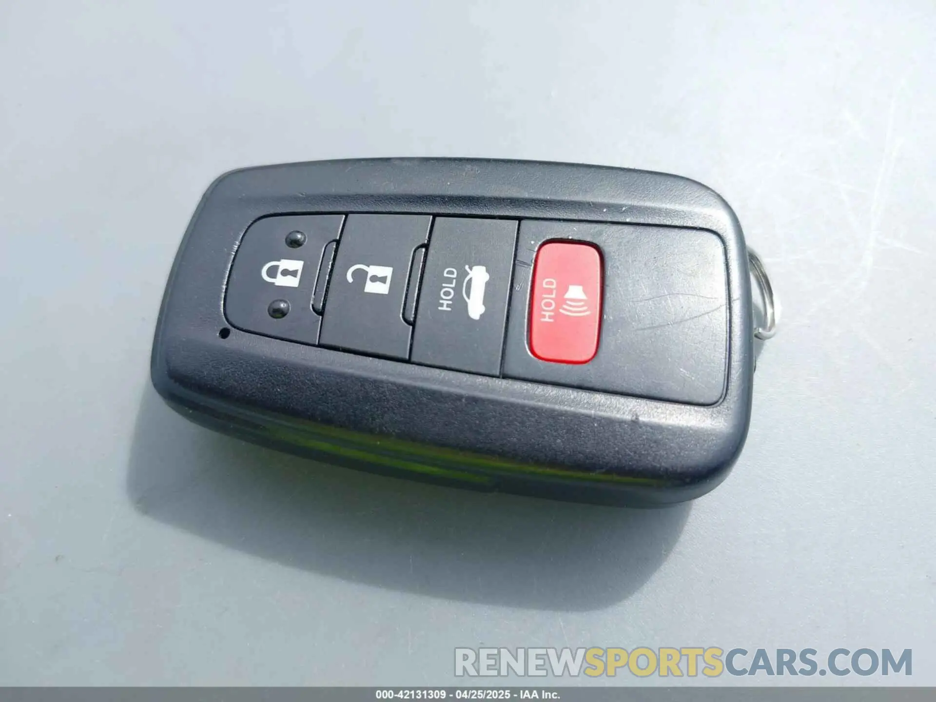 11 fotografías del automóvil dañado JTDT4MCE9MJ073030 TOYOTA COROLLA 2021