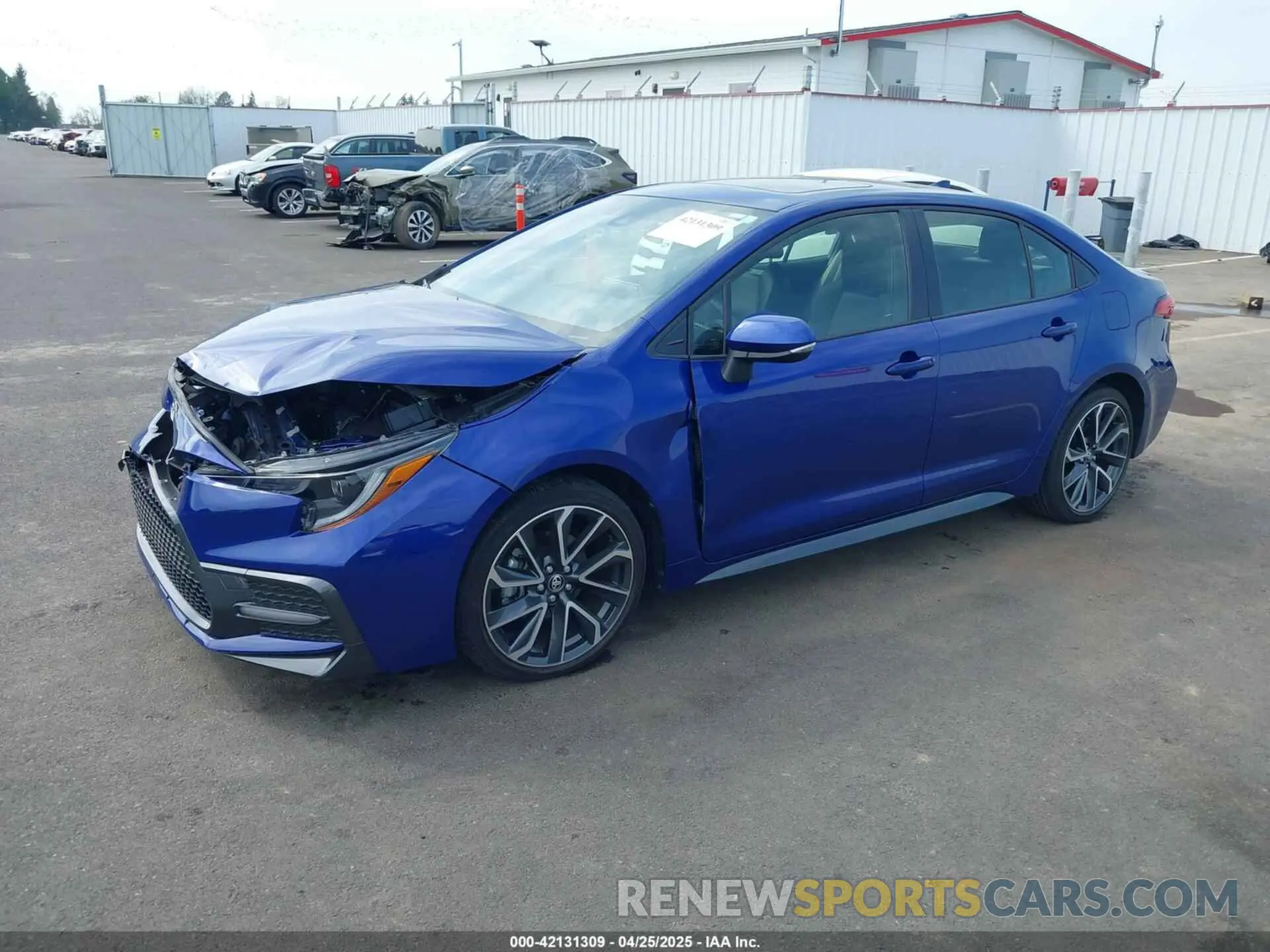 2 fotografías del automóvil dañado JTDT4MCE9MJ073030 TOYOTA COROLLA 2021