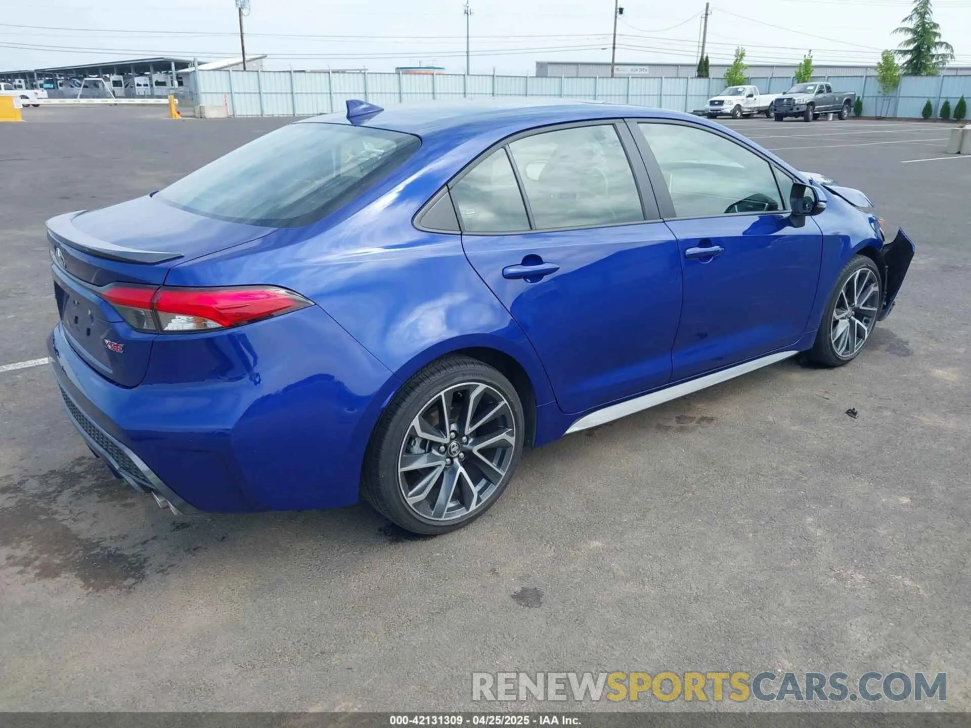 4 fotografías del automóvil dañado JTDT4MCE9MJ073030 TOYOTA COROLLA 2021