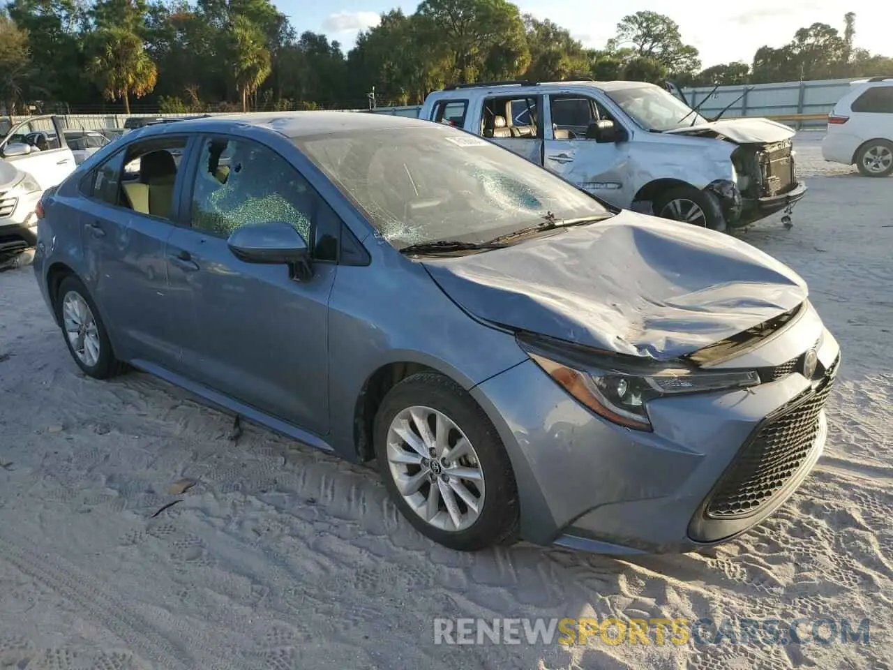 4 fotografías del automóvil dañado JTDVPMAE2MJ121759 TOYOTA COROLLA 2021