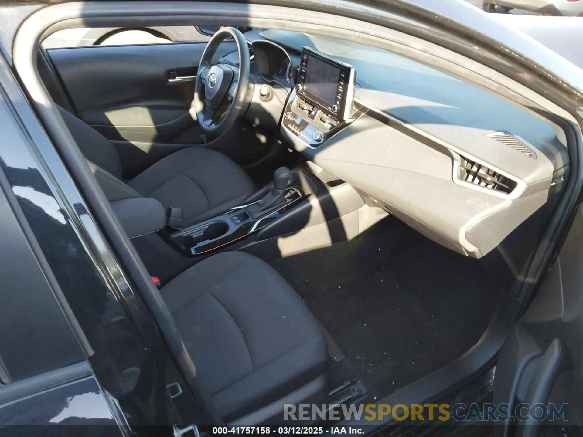 5 fotografías del automóvil dañado JTDVPMAE2MJ123219 TOYOTA COROLLA 2021