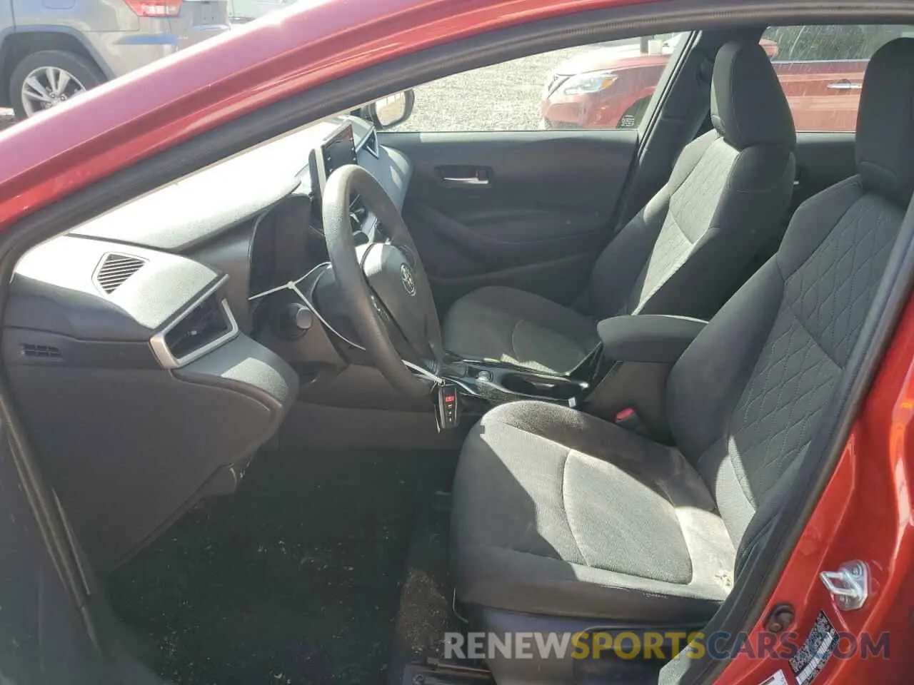 7 fotografías del automóvil dañado JTDVPMAE4MJ121486 TOYOTA COROLLA 2021