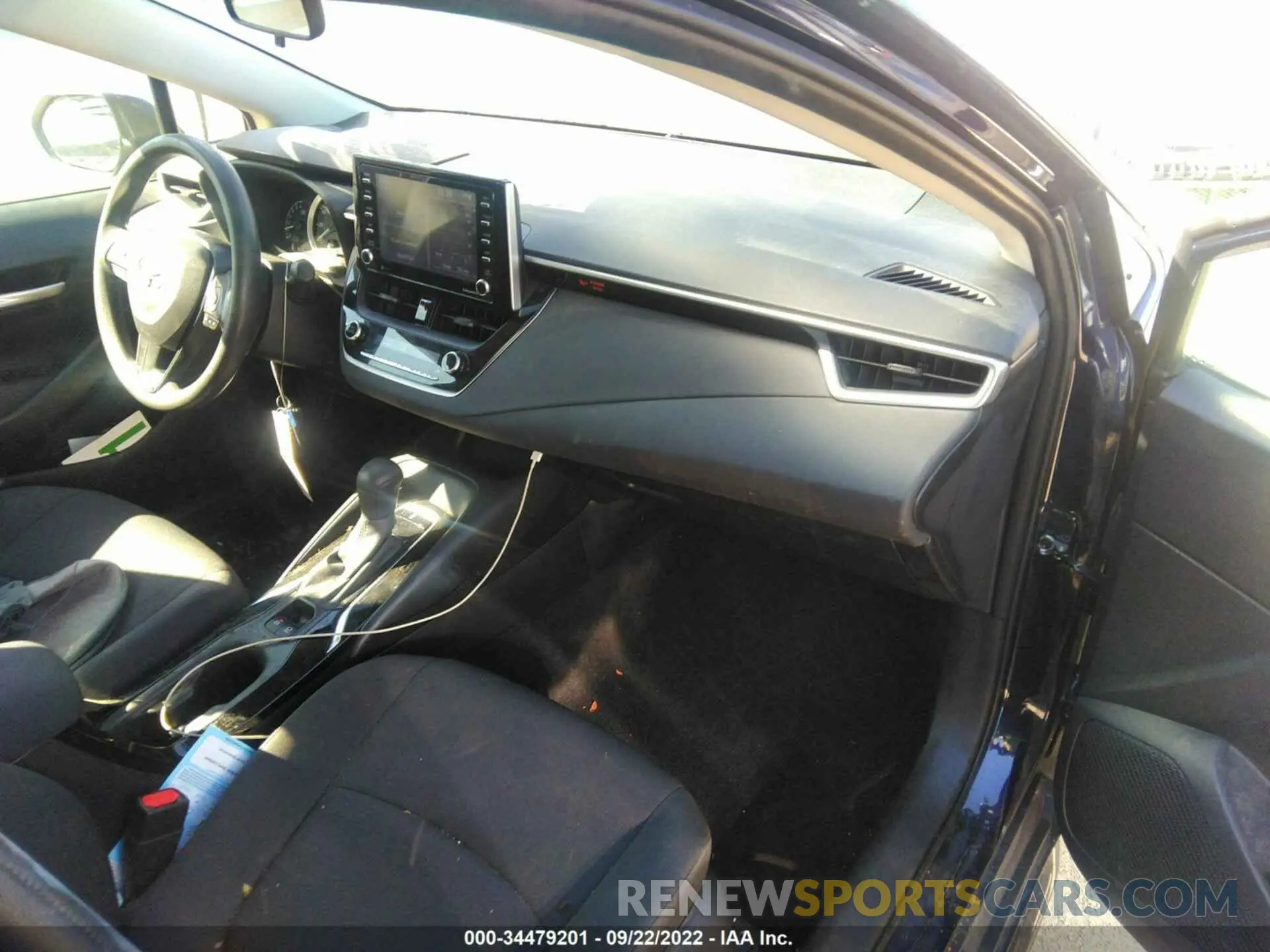 5 fotografías del automóvil dañado JTDVPMAE6MJ128777 TOYOTA COROLLA 2021
