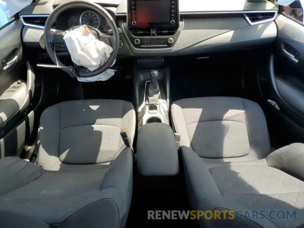 8 fotografías del automóvil dañado JTDVPMAE7MJ174067 TOYOTA COROLLA 2021