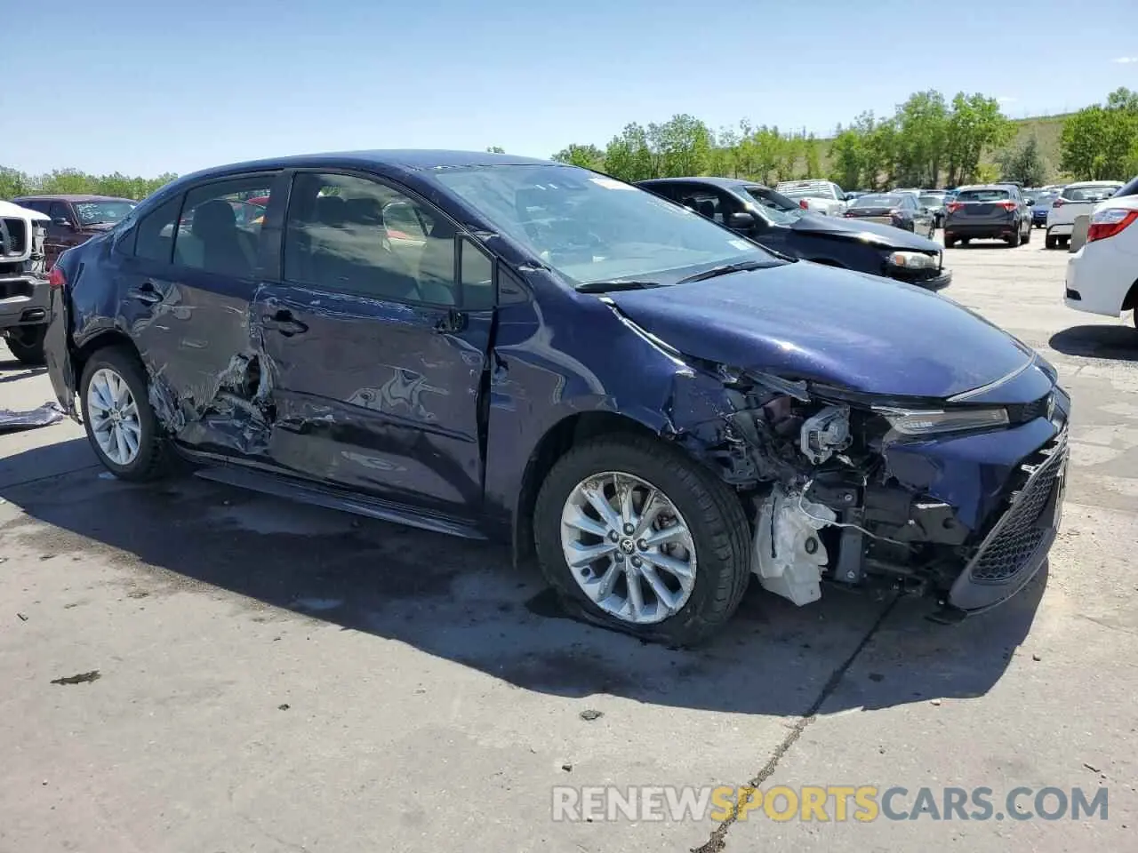 4 fotografías del automóvil dañado JTDVPMAE9MJ121337 TOYOTA COROLLA 2021