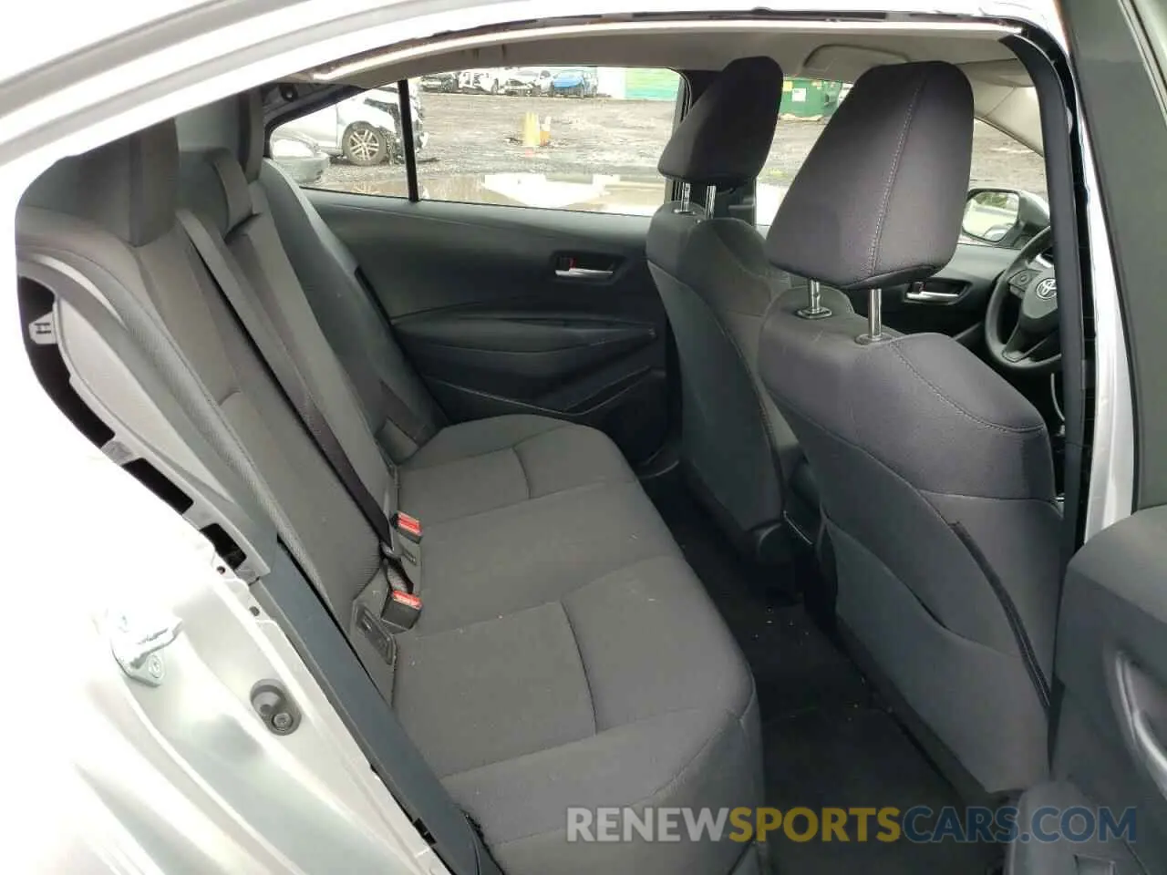 10 fotografías del automóvil dañado JTDVPMAEXMJ139703 TOYOTA COROLLA 2021