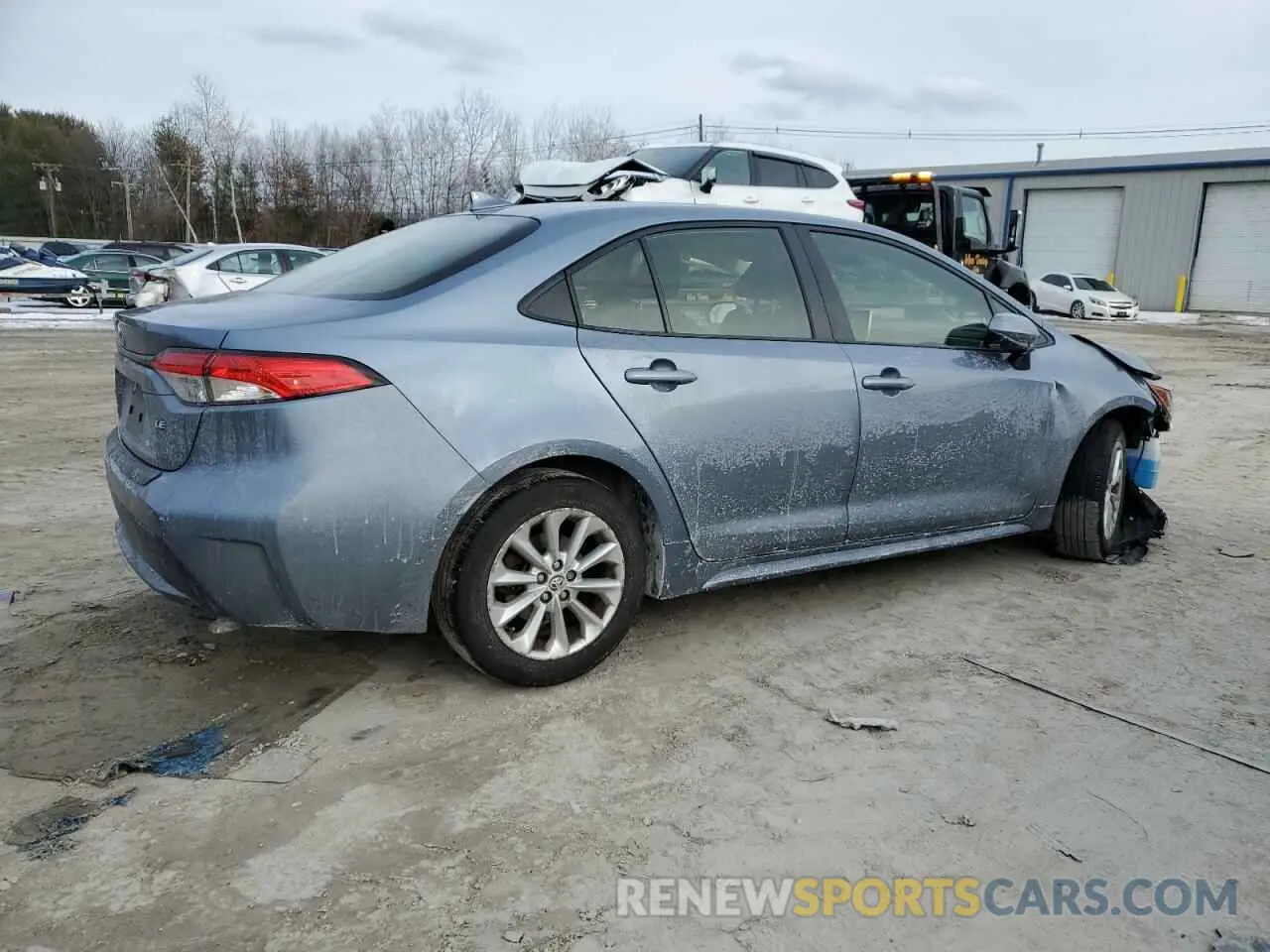 3 fotografías del automóvil dañado JTDVPMAEXMJ142424 TOYOTA COROLLA 2021