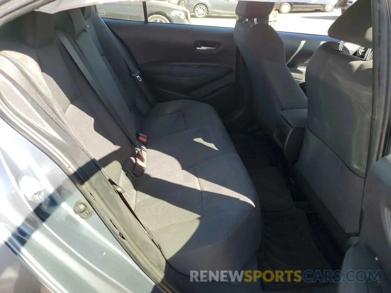 10 fotografías del automóvil dañado JTDVPMAEXMJ159983 TOYOTA COROLLA 2021