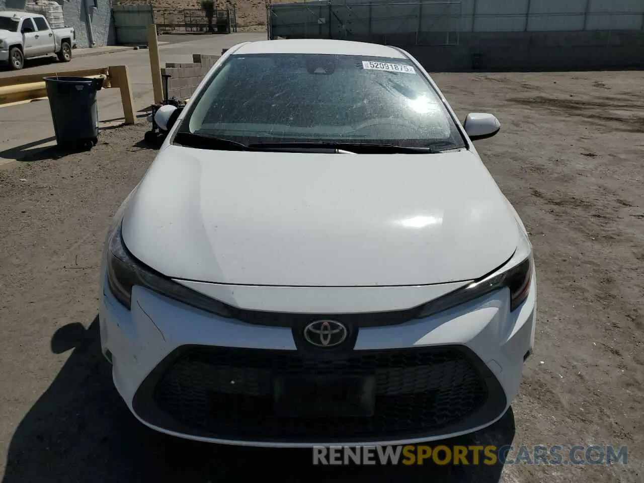 5 fotografías del automóvil dañado JTDVPMAEXMJ161202 TOYOTA COROLLA 2021