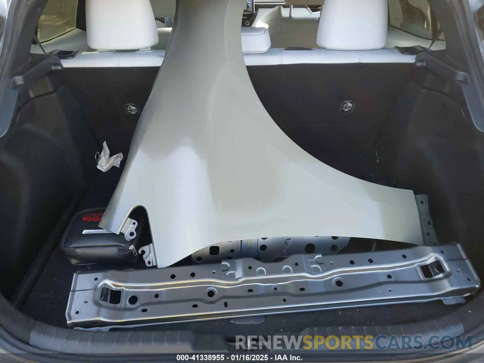12 fotografías del automóvil dañado JTNA4MBE2M3140995 TOYOTA COROLLA 2021