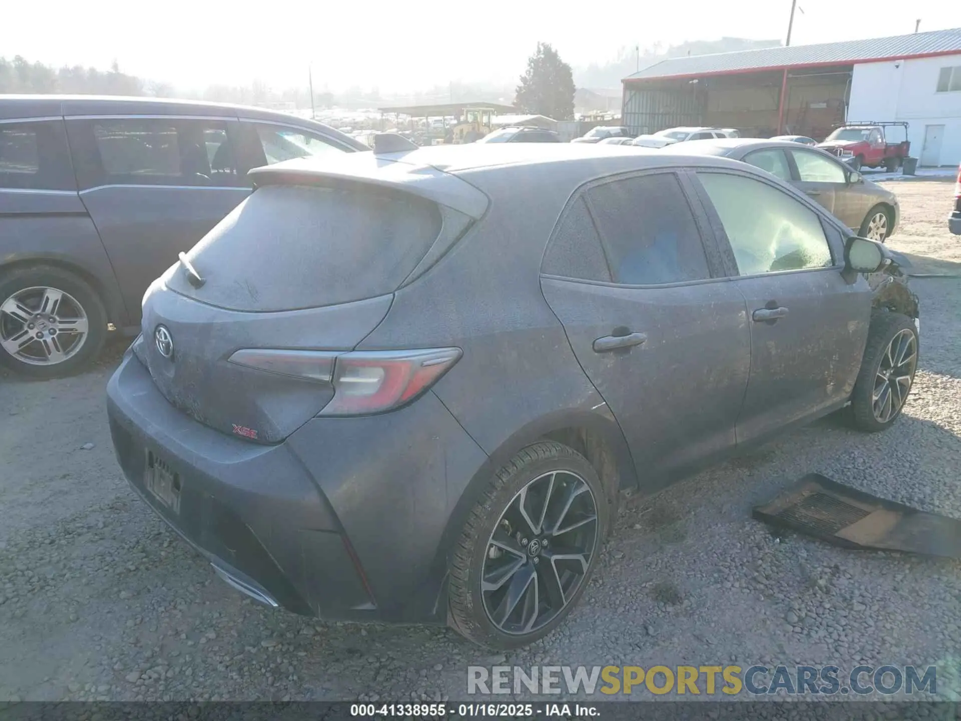 4 fotografías del automóvil dañado JTNA4MBE2M3140995 TOYOTA COROLLA 2021