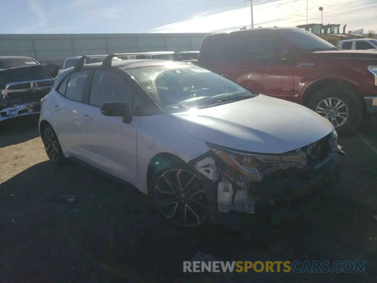 4 fotografías del automóvil dañado JTNA4MBE3M3118326 TOYOTA COROLLA 2021