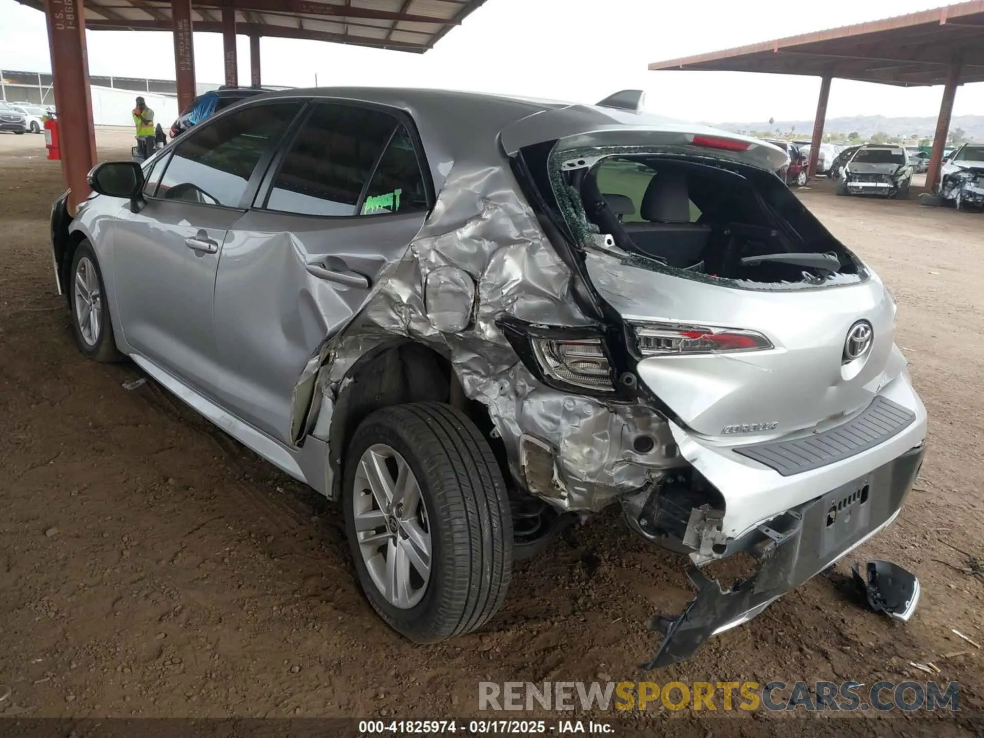 3 fotografías del automóvil dañado JTNB4MBE6M3126568 TOYOTA COROLLA 2021