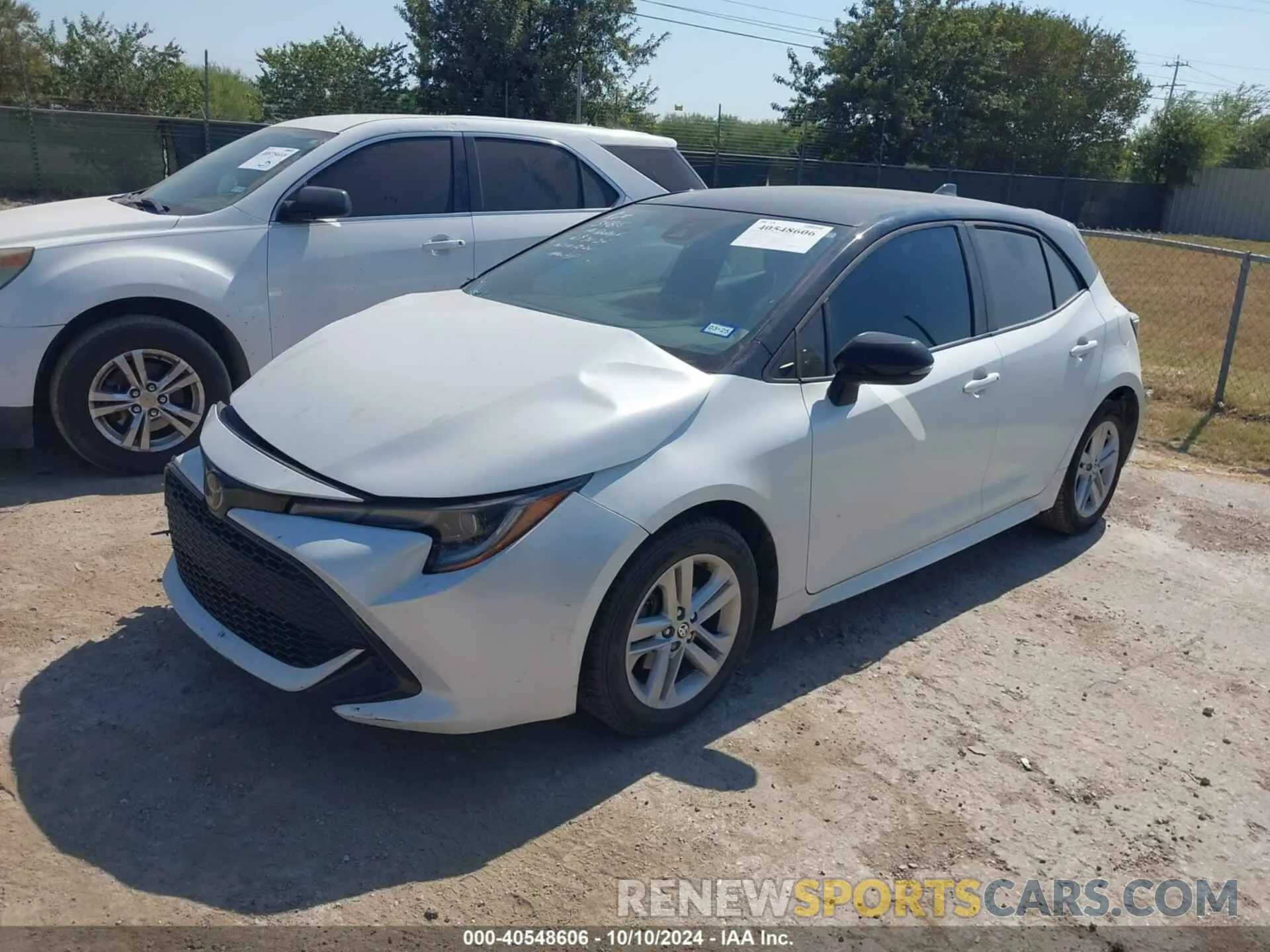 2 fotografías del automóvil dañado JTNB4MBE6M3137232 TOYOTA COROLLA 2021